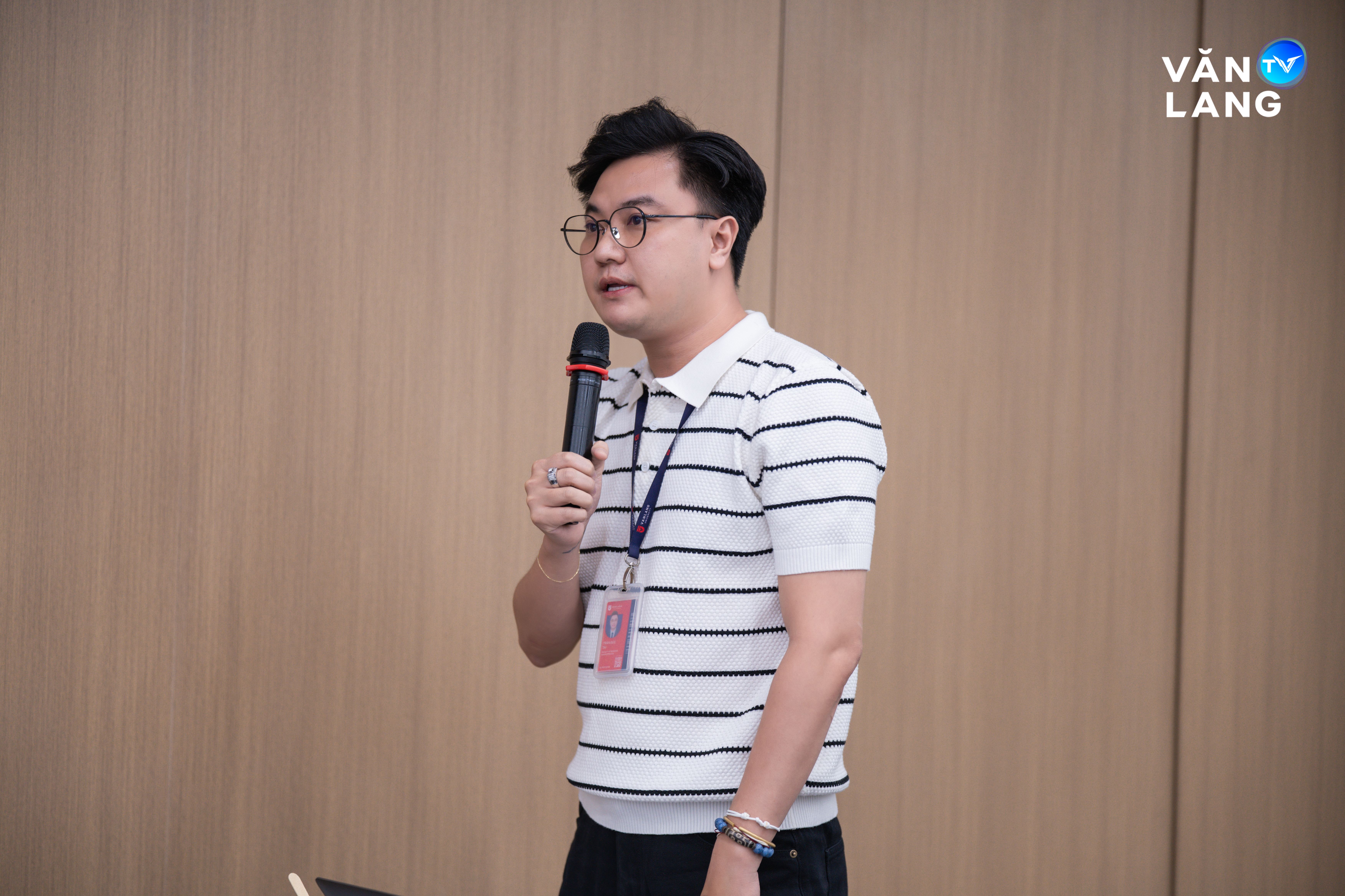 HAU01147-Edit.jpg