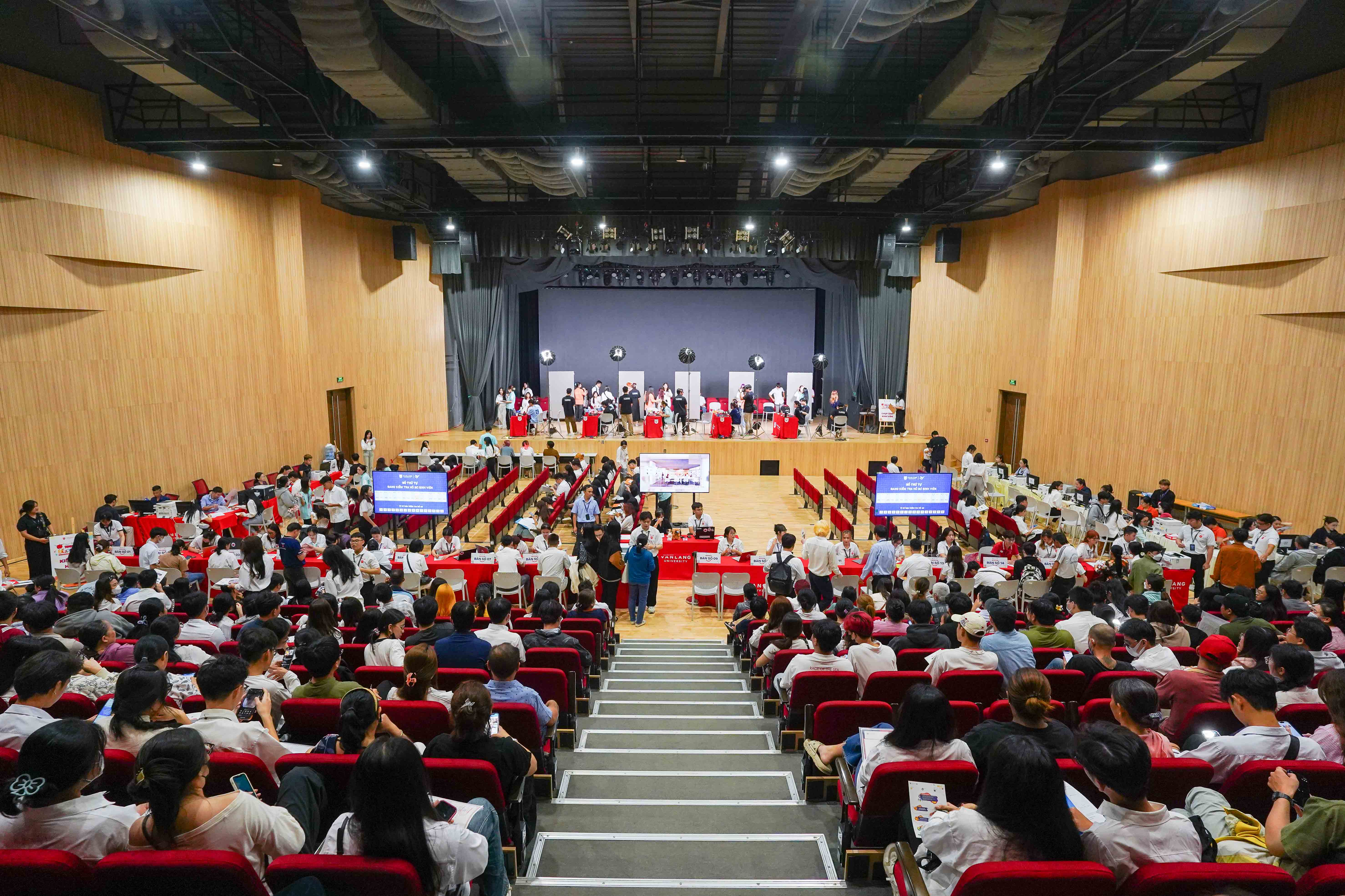VLU00047.jpg