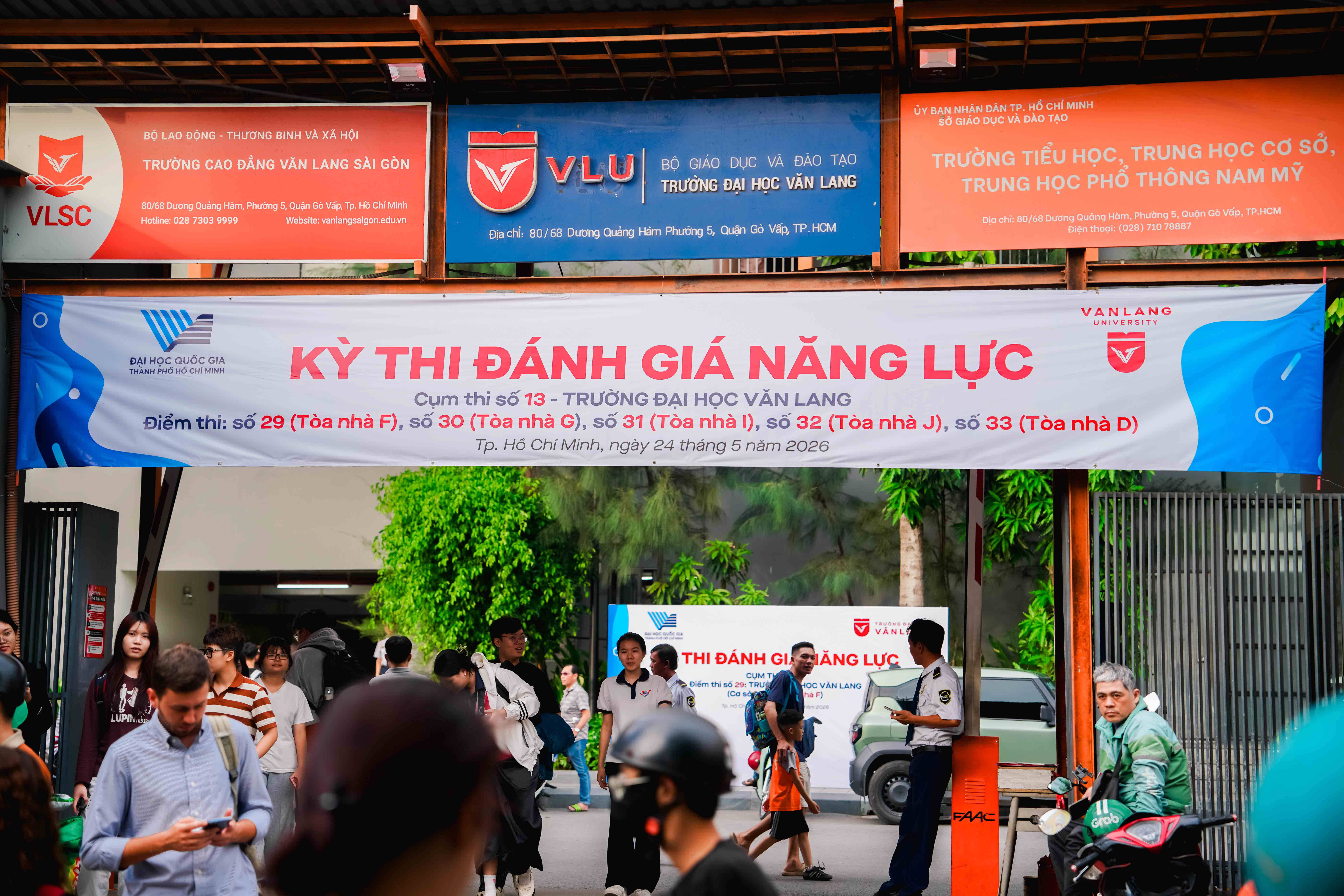 VLU00077.jpg