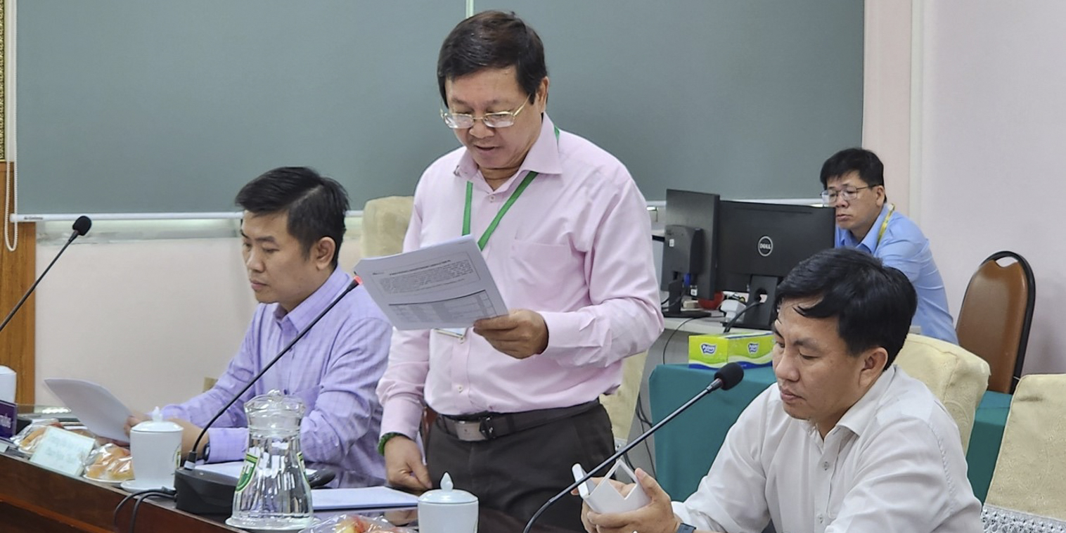 VLU tham dự Hội nghị sơ kết công tác thi đua, khen thưởng của Khối thi đua 21 (2).jpg