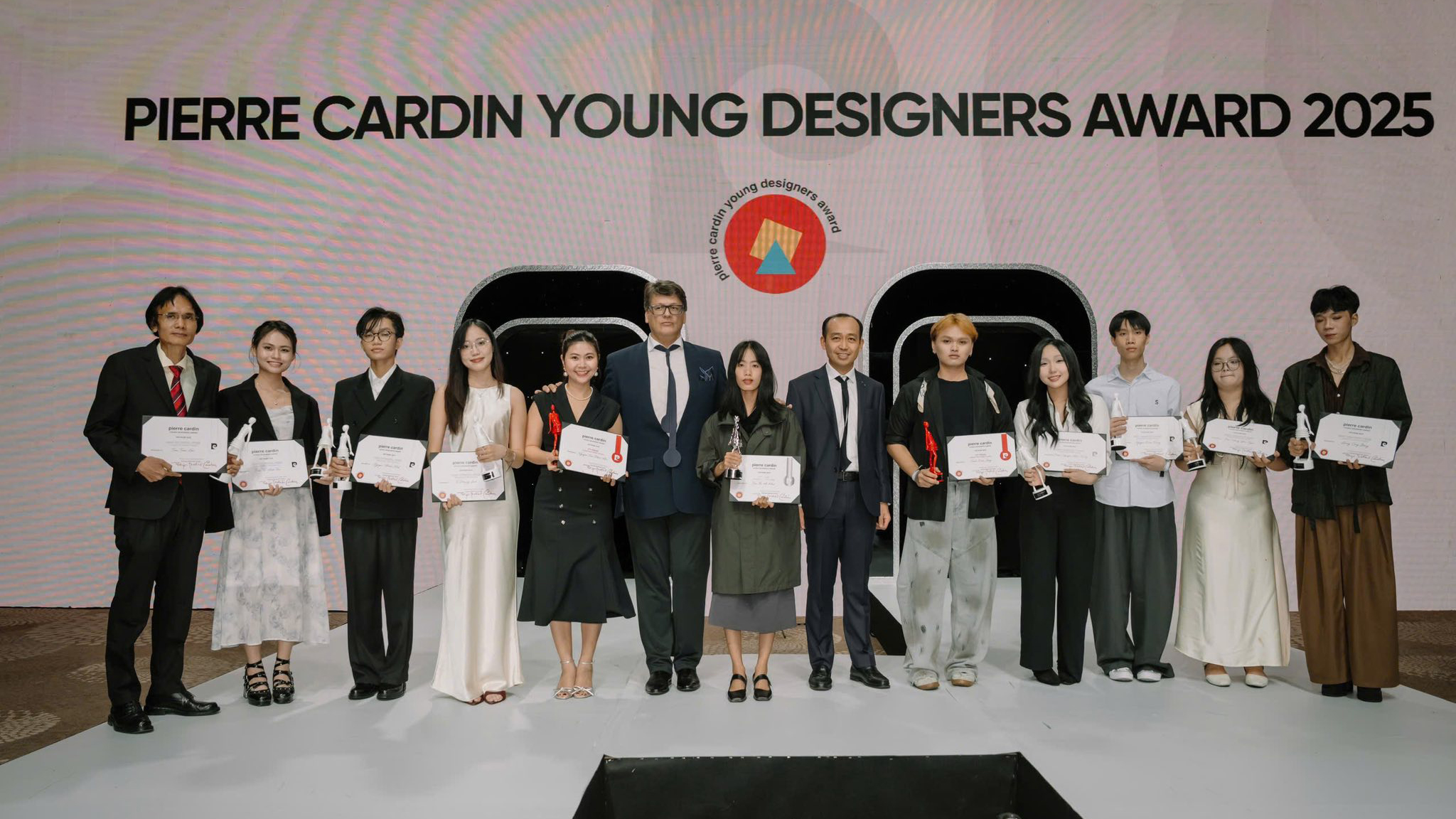 a-thumnail-pierre-cardin-yda-2025.jpg