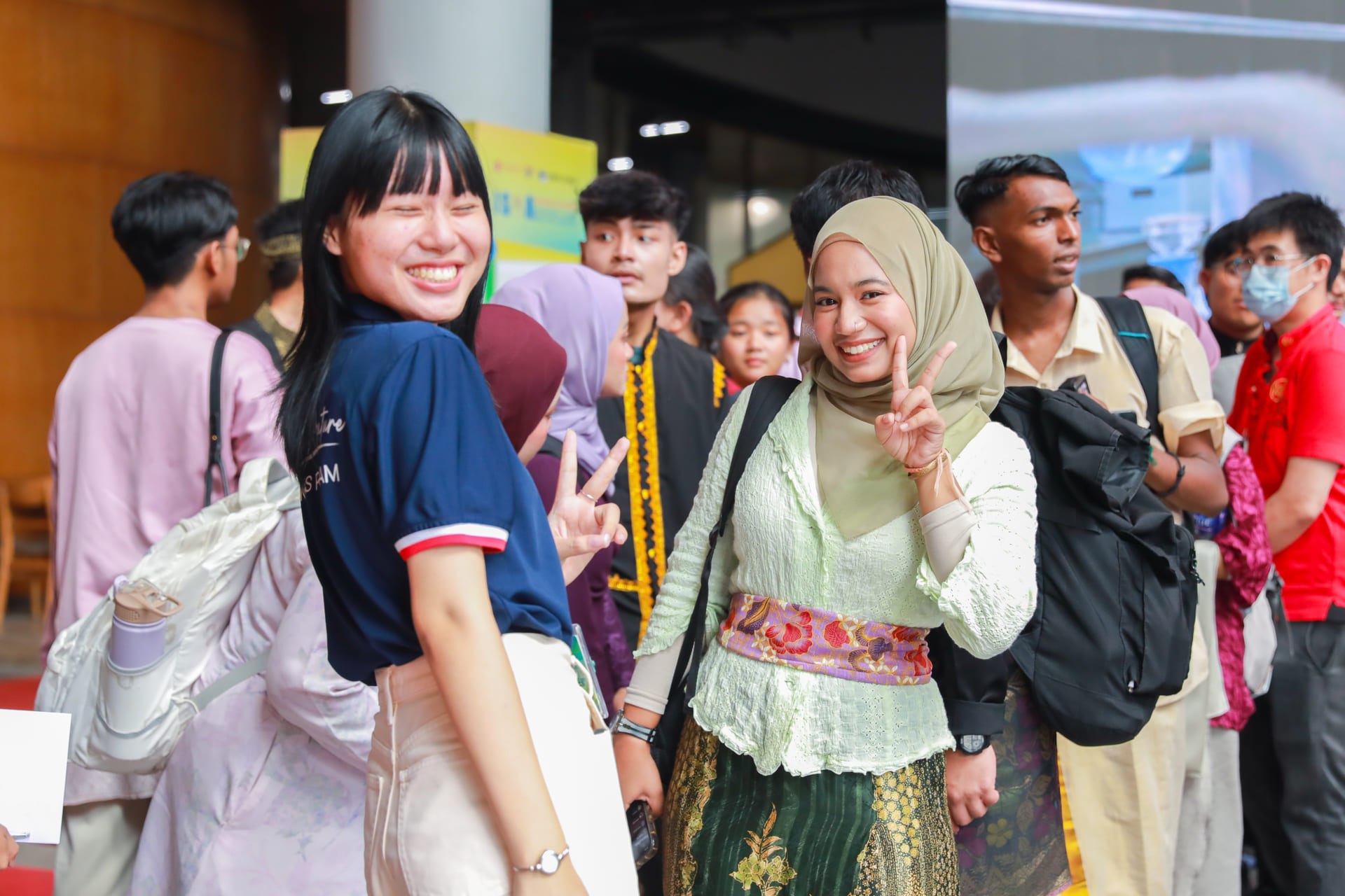 asean-youth-connect-bridge-beyond-borders-tinh-than-ket-noi-hop-tac-khu-vuc-a.jpg
