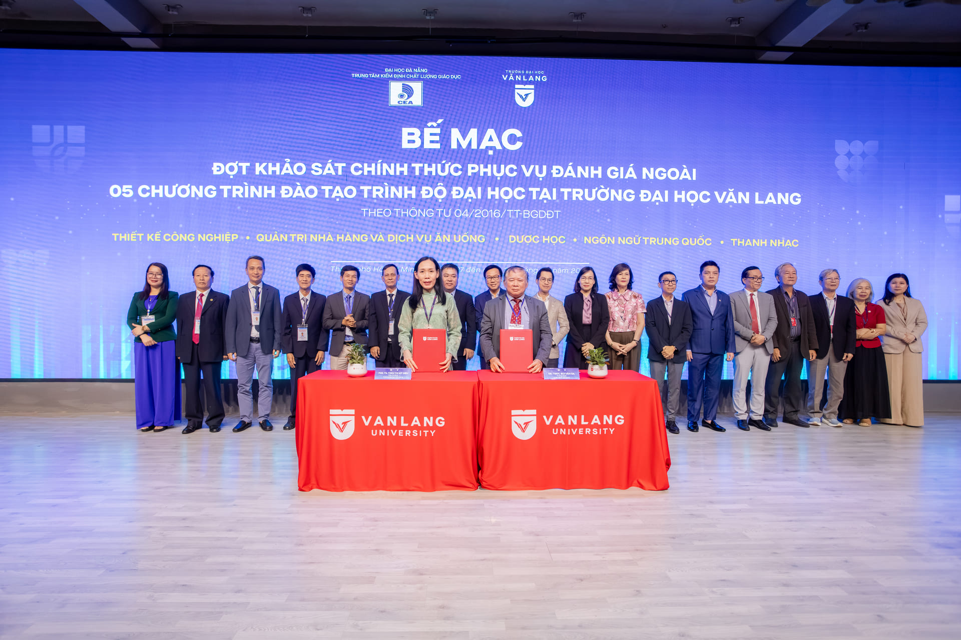 be-mac-khao-sat-kiem-dinh-chat-luong-f.jpg