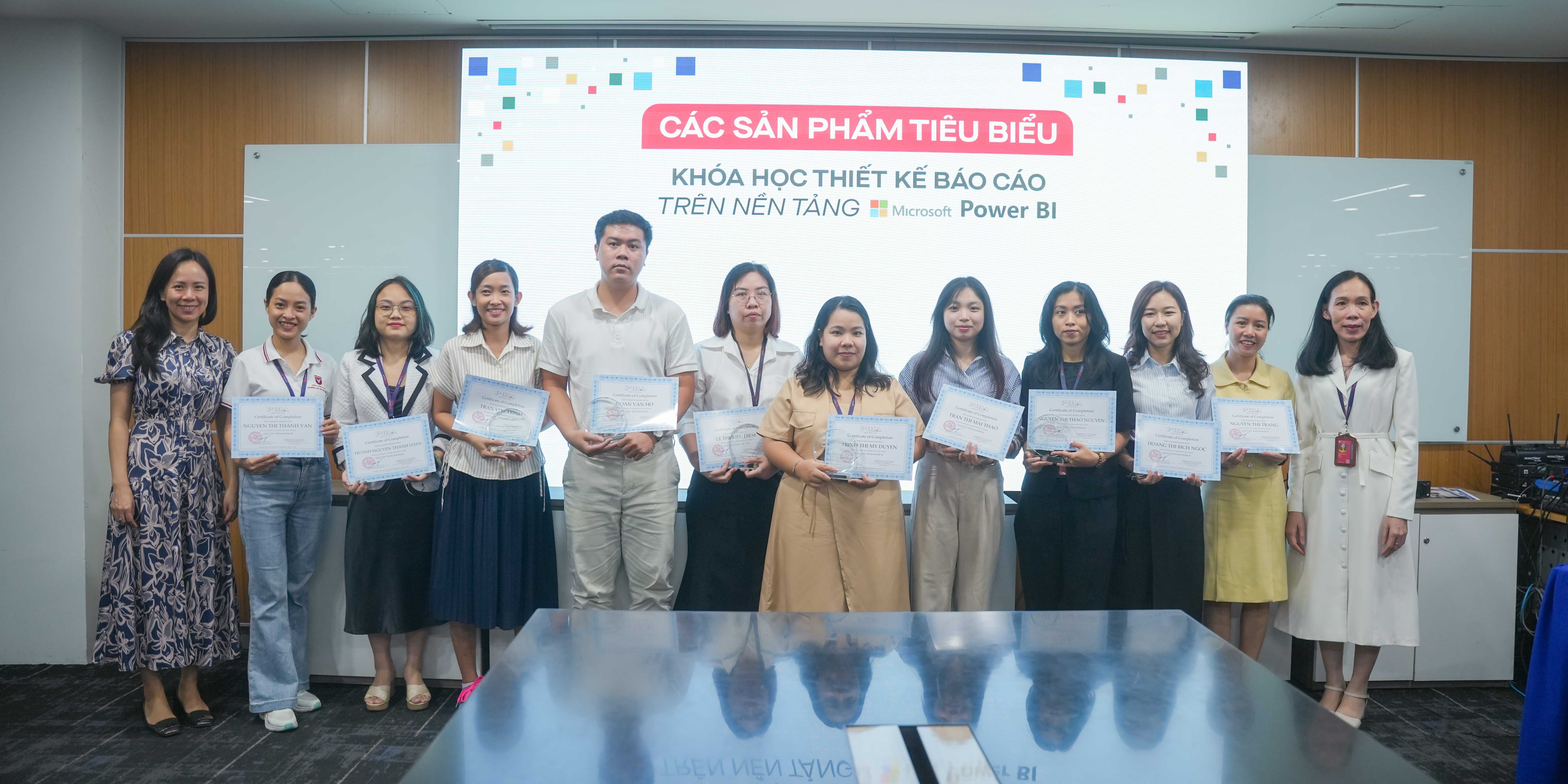 can-bo-giang-vien-vlu-trang-bi-ky-nang-thiet-ke-bao-cao-chuyen-nghiep-bang-microsoft-power-bi-e.jpg