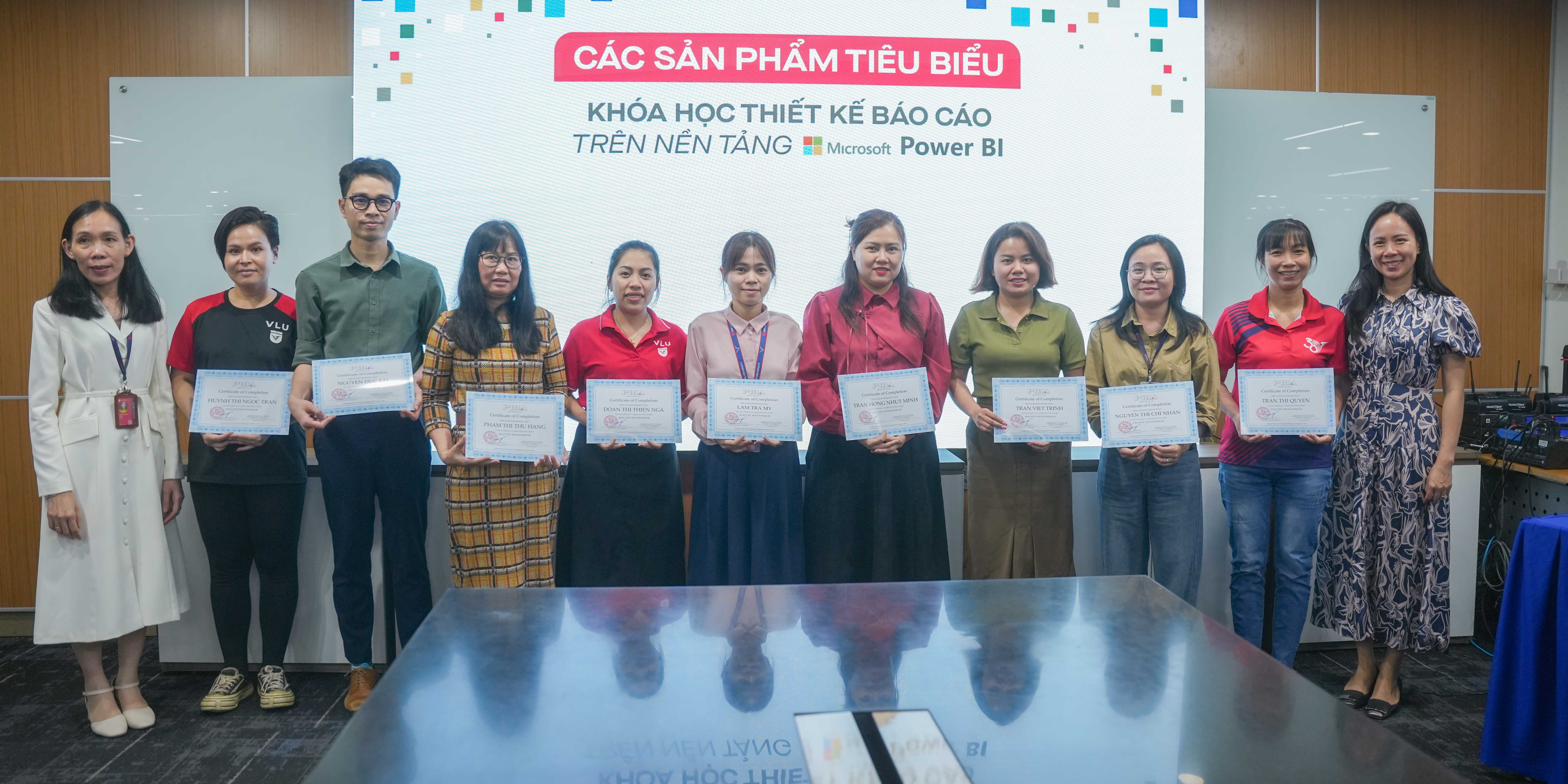 can-bo-giang-vien-vlu-trang-bi-ky-nang-thiet-ke-bao-cao-chuyen-nghiep-bang-microsoft-power-bi-f.jpg
