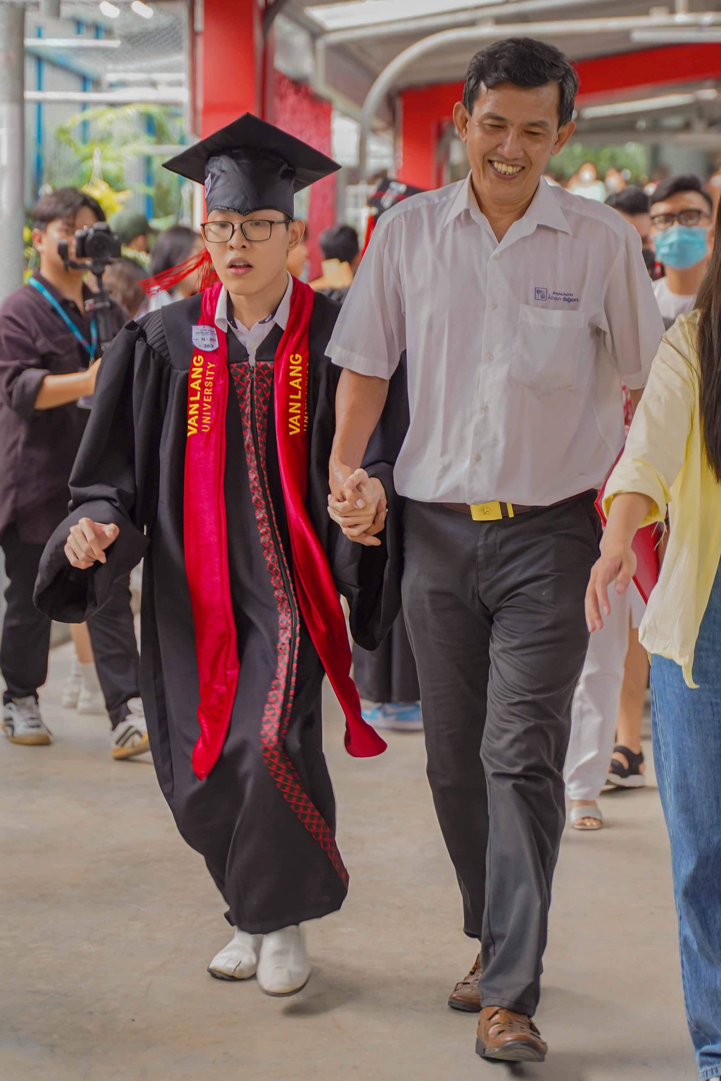 cau chuyen tot nghiep (12).jpg