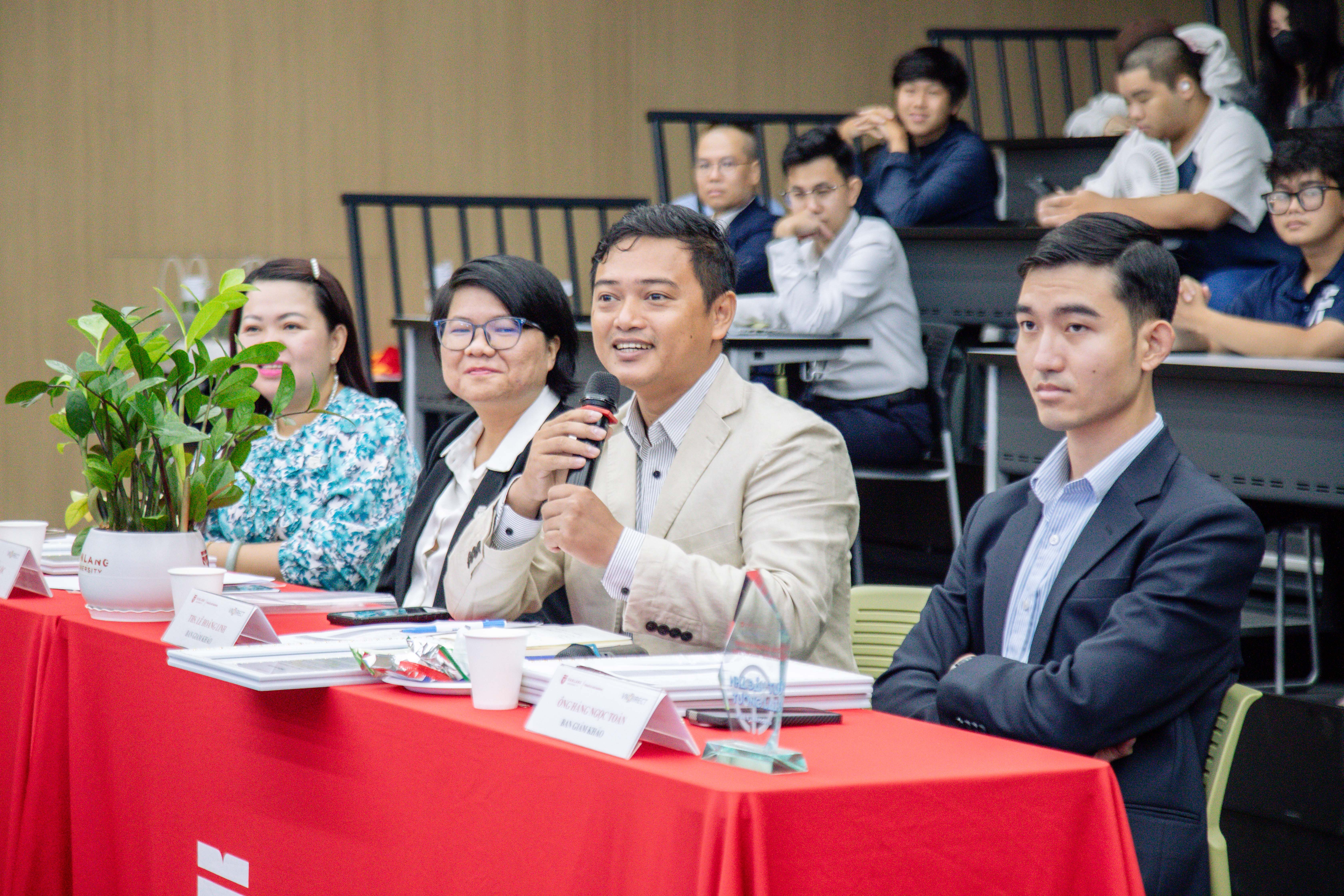 chung-ket-cuoc-thi-nha-dau-tu-tuong-lai-2026-noi-bat-tu-duy-chien-luoc-va-kha-nang-phan-bien-cua-sinh-vien-d.jpg
