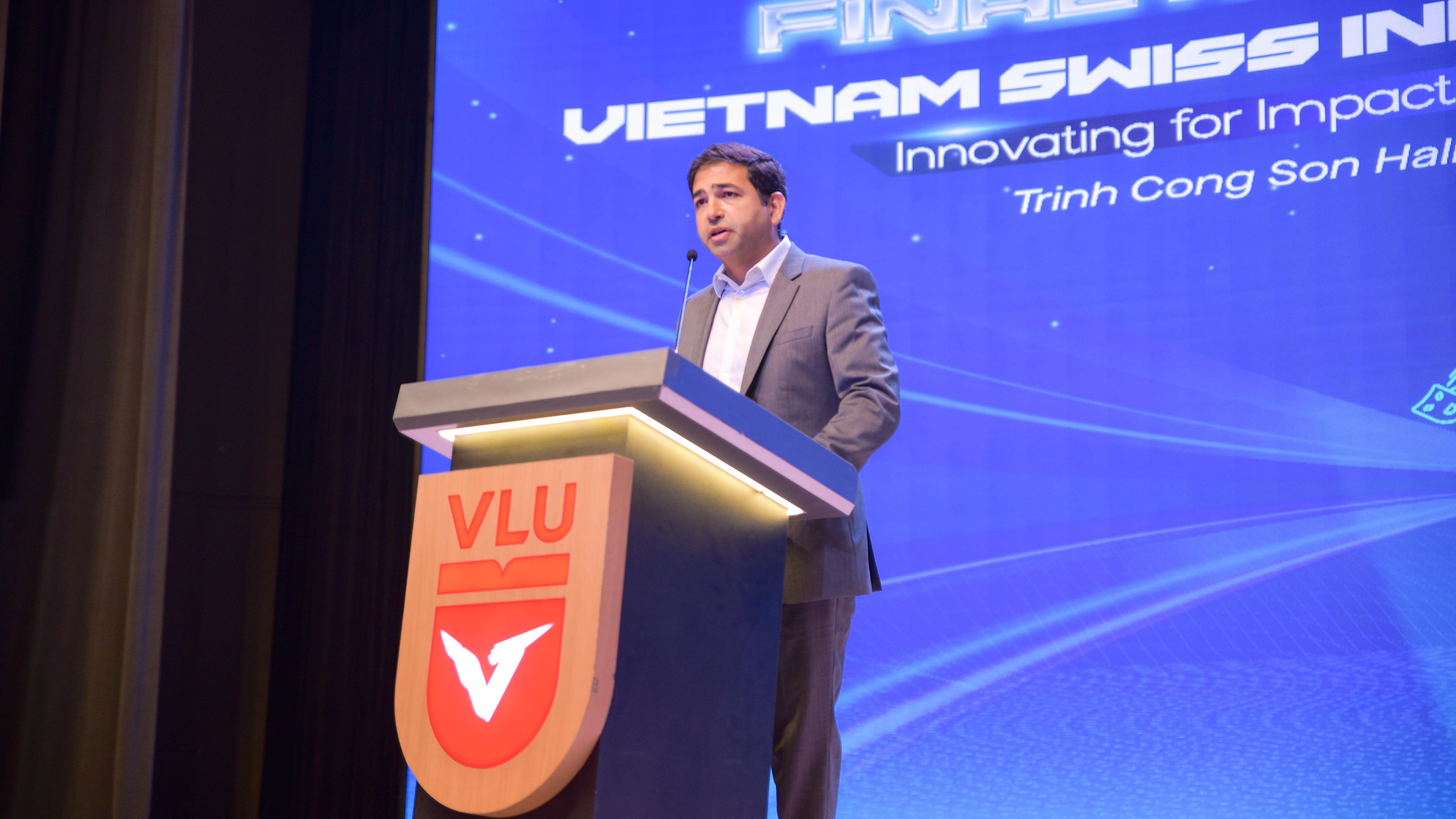 chung-ket-vietnam-swiss-innovation-challenge-2025-buoc-tien-cho-doi-moi-va-phat-trien-ben-vung-c.jpg