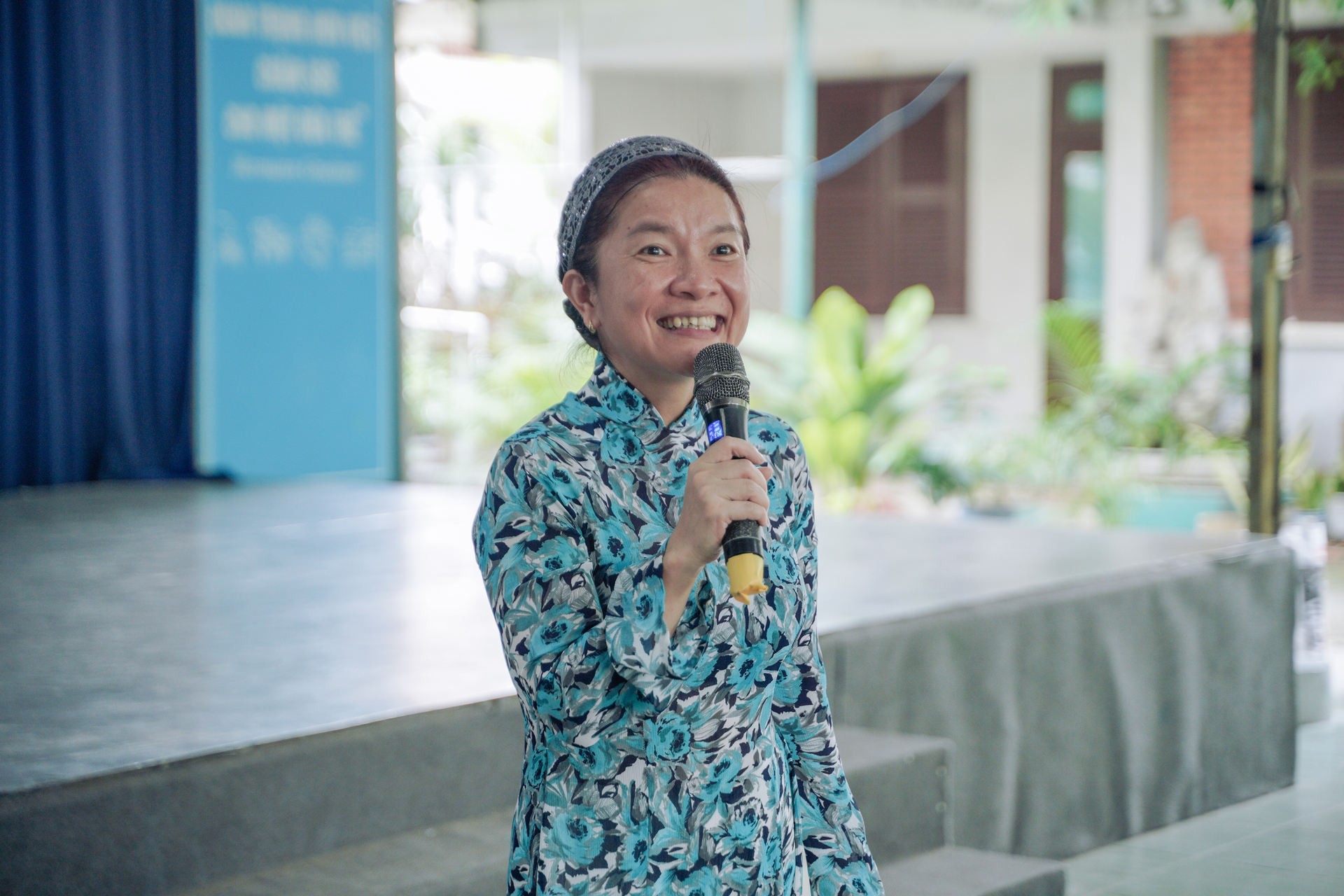 chuong-trinh-trang-sach-nho-the-gioi-lon-tai-lang-tre-em-sos-go-vap-b.jpg