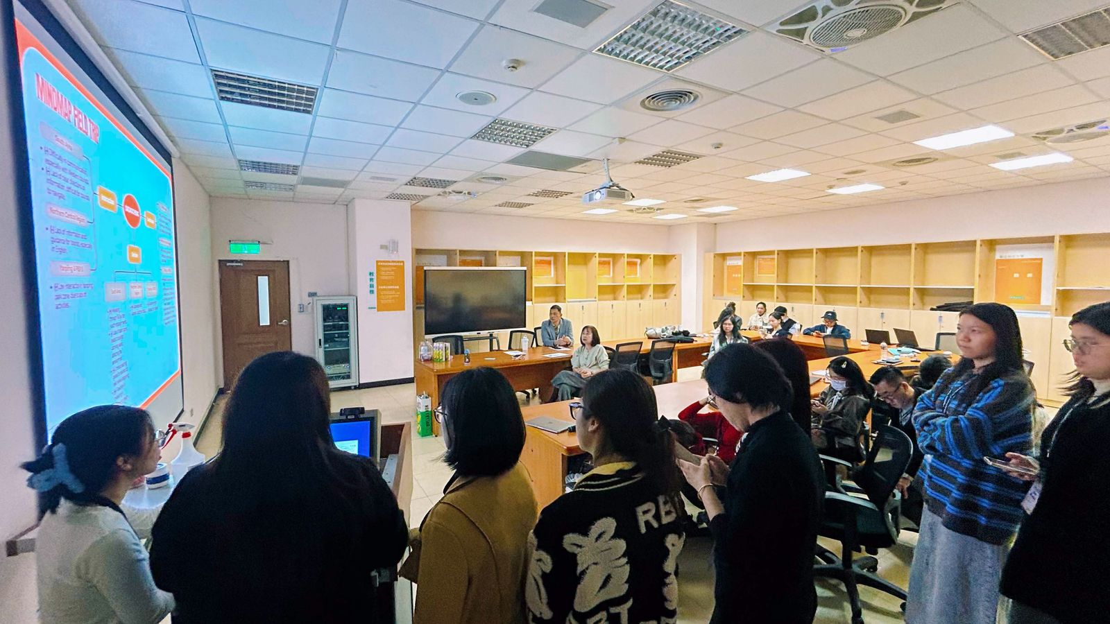 community-research-in-taiwan-006.jpg
