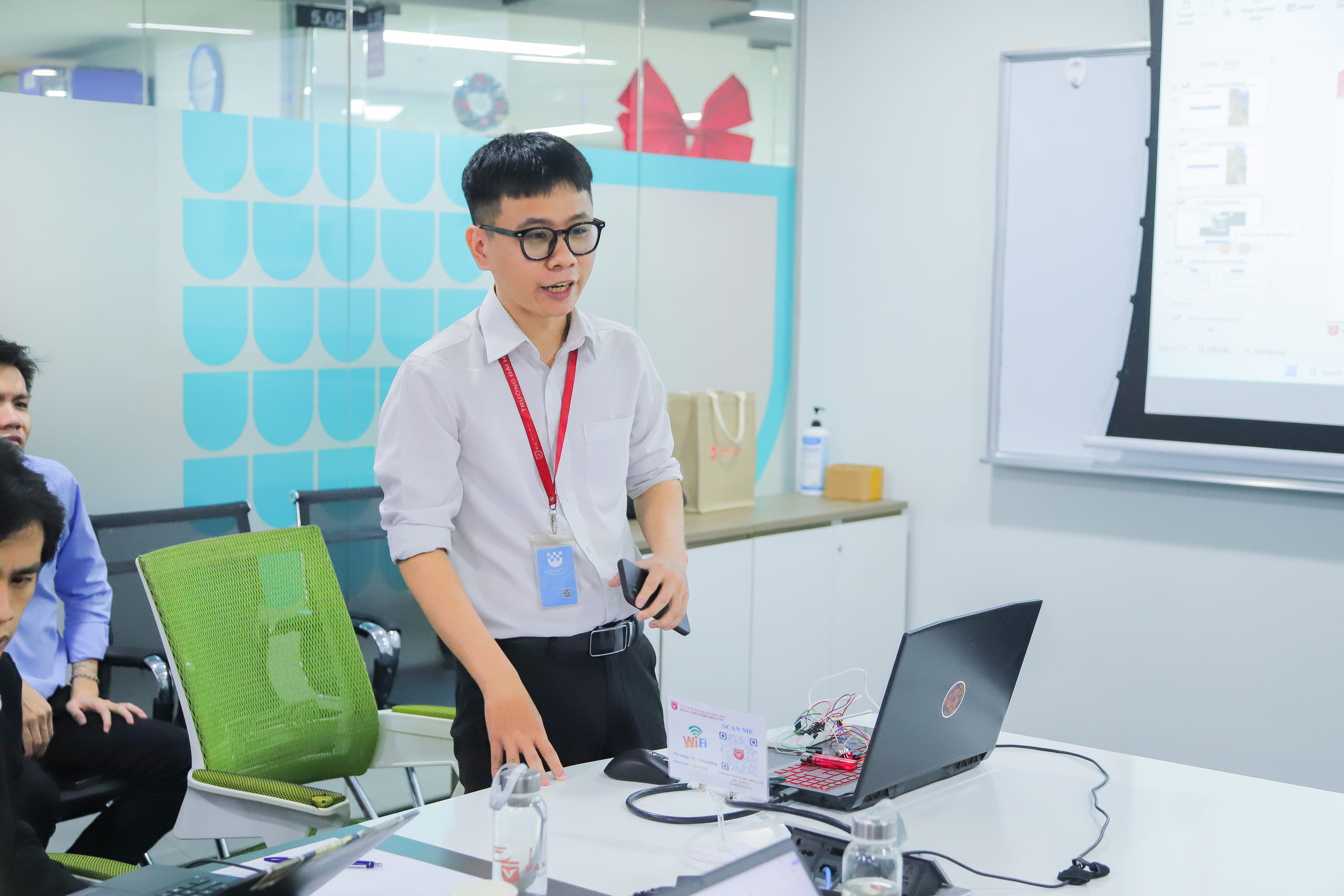 dau-an-the-he-ky-su-so-tiem-nang-tu-do-an-tot-nghiep-nganh-cong-nghe-thong-tin-khoa-27-c.jpg
