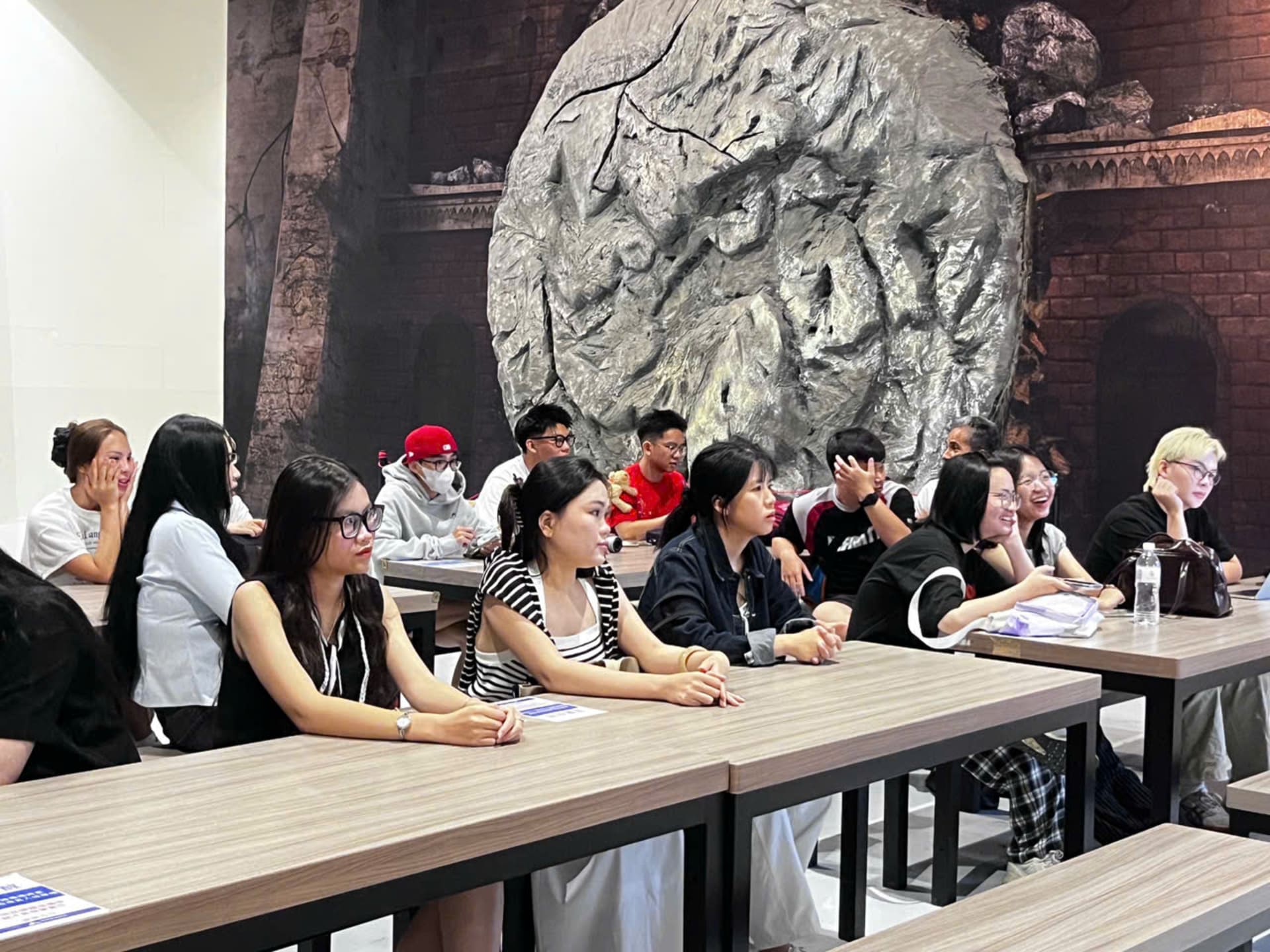 hanh-trinh-5-ngay-tai-dai-loan:-hoc-tap,-ket-noi-va-truong-thanh-e.jpg
