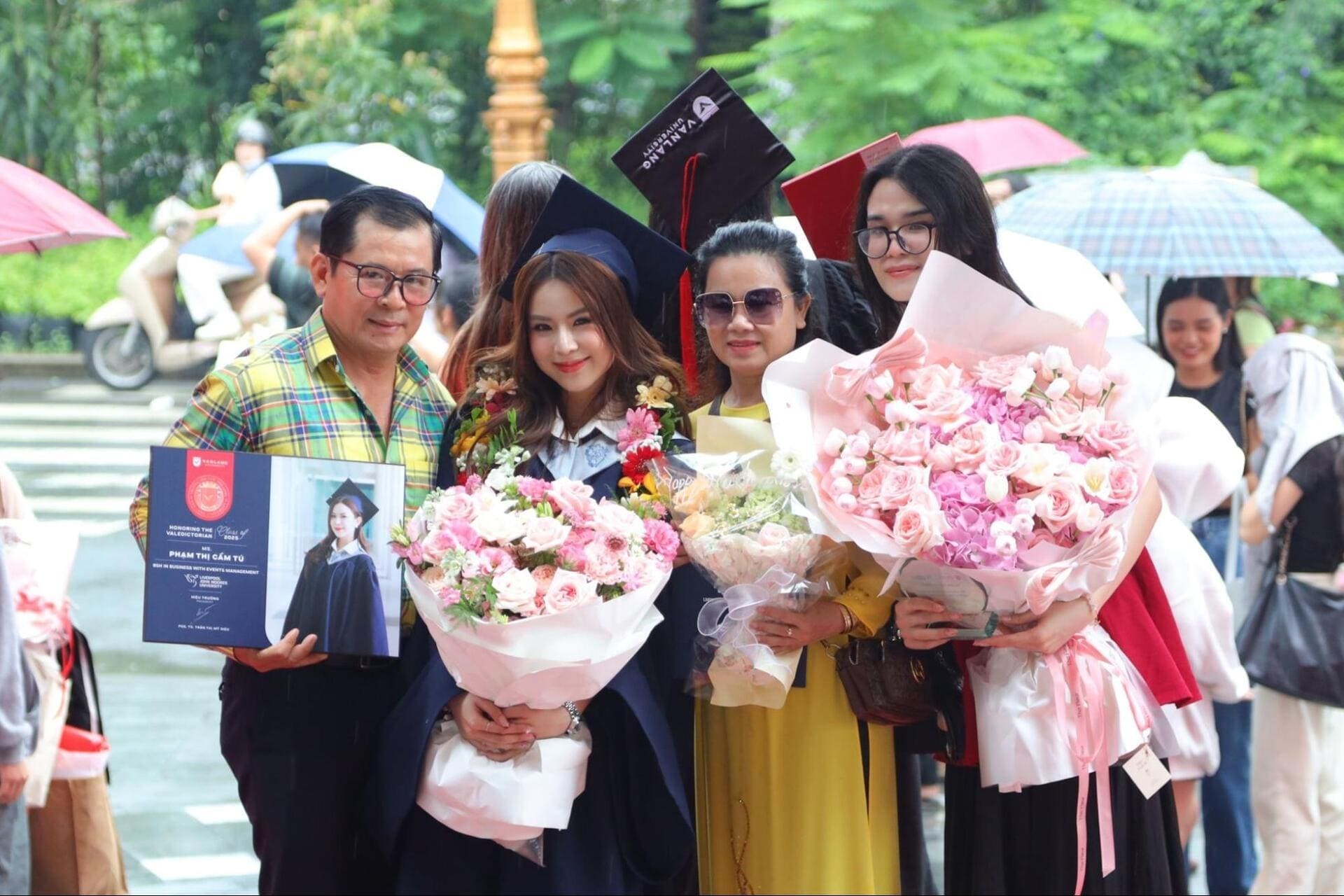 khoa-tien-phong-cua-iei-nhung-nguoi-mo-duong-cho-hanh-trinh-quoc-te-tai-vlu-h.jpg