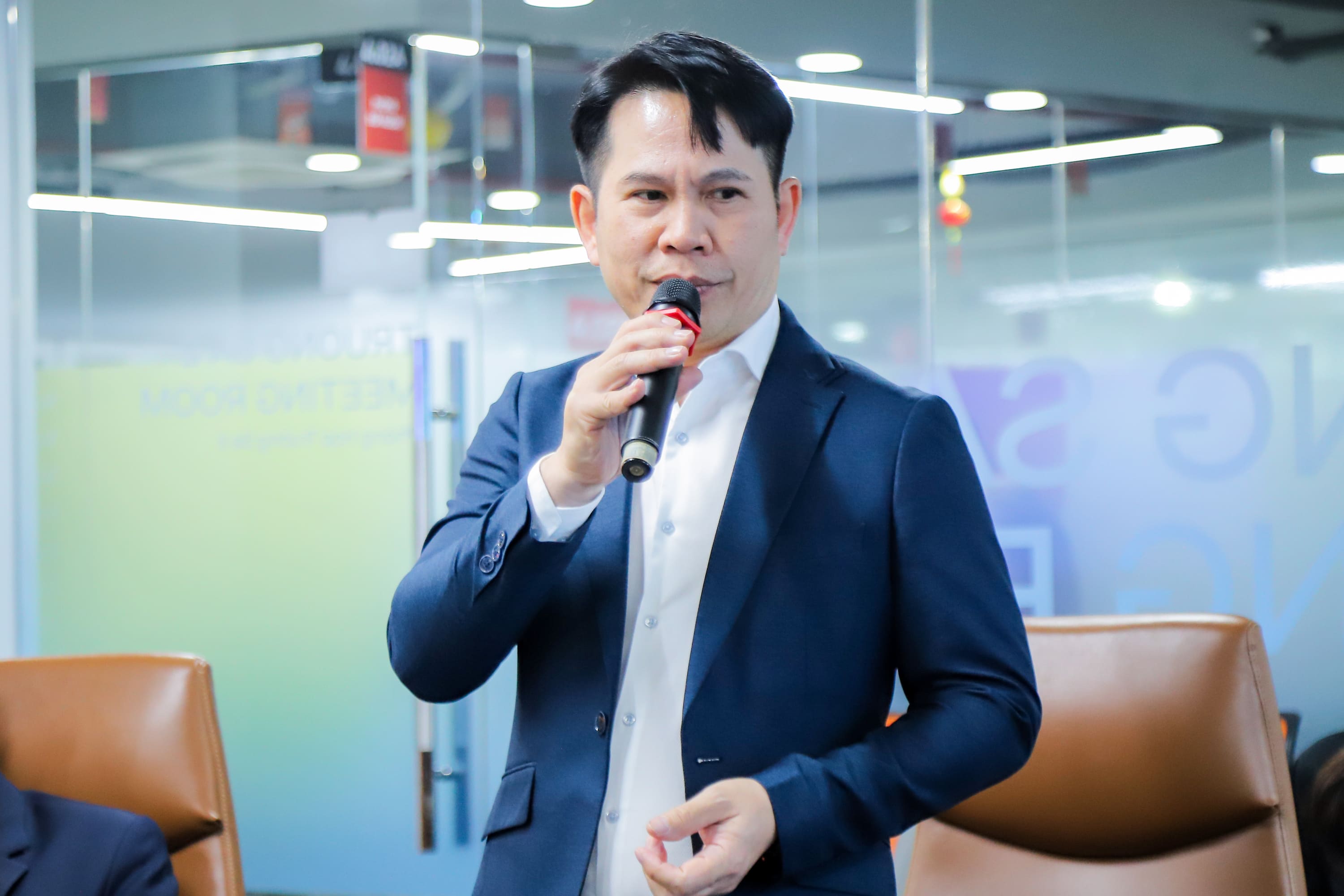 le-ky-ket-hop-tac-chien-luoc-giua-truong-dai-hoc-van-lang-va-3b-scientific-south-east-asia-ltd-b.jpg