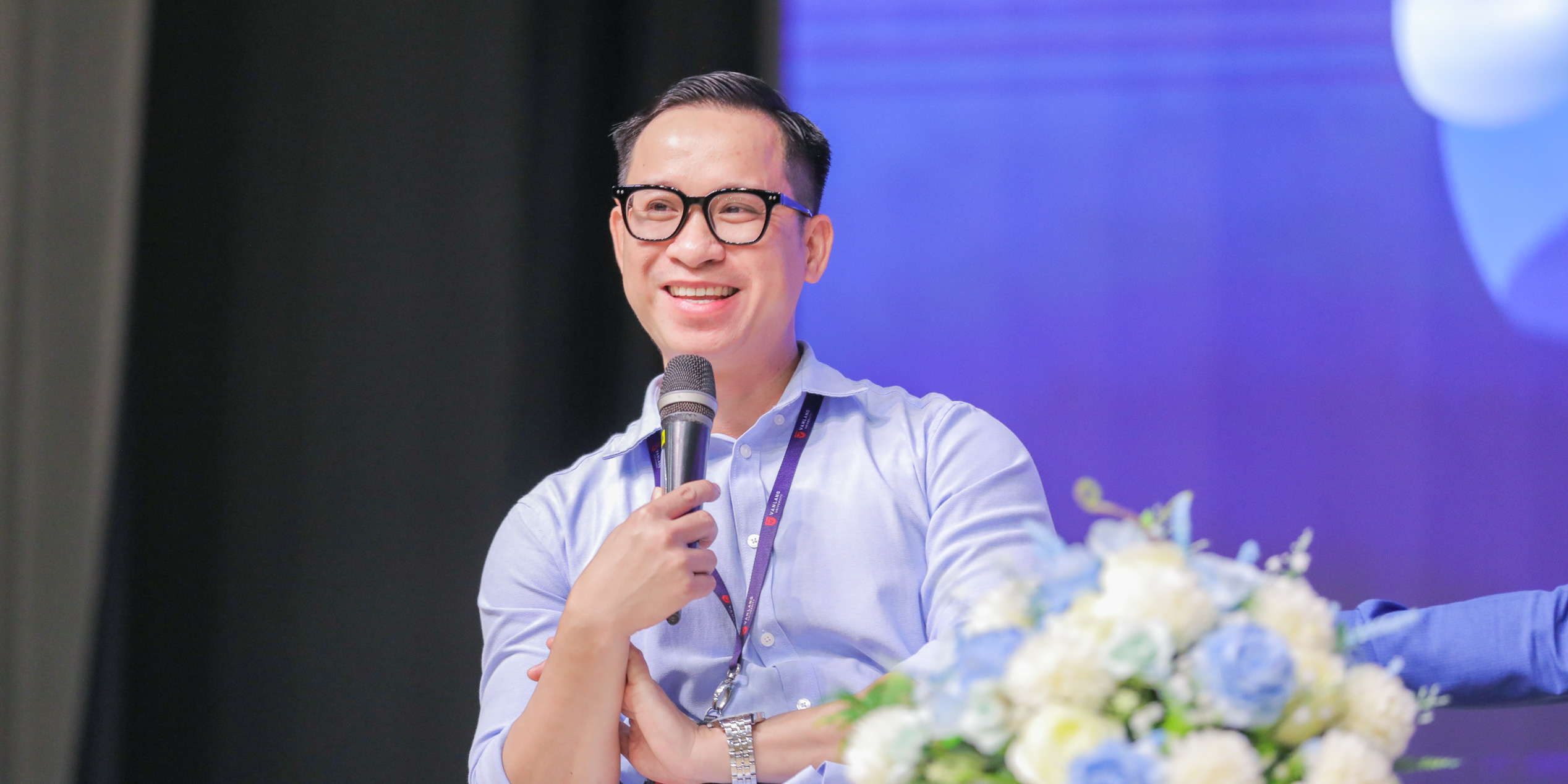 le-nhap-mon-chao-don-k30-nganh-marketing-khoa-thuong-mai-b.jpg