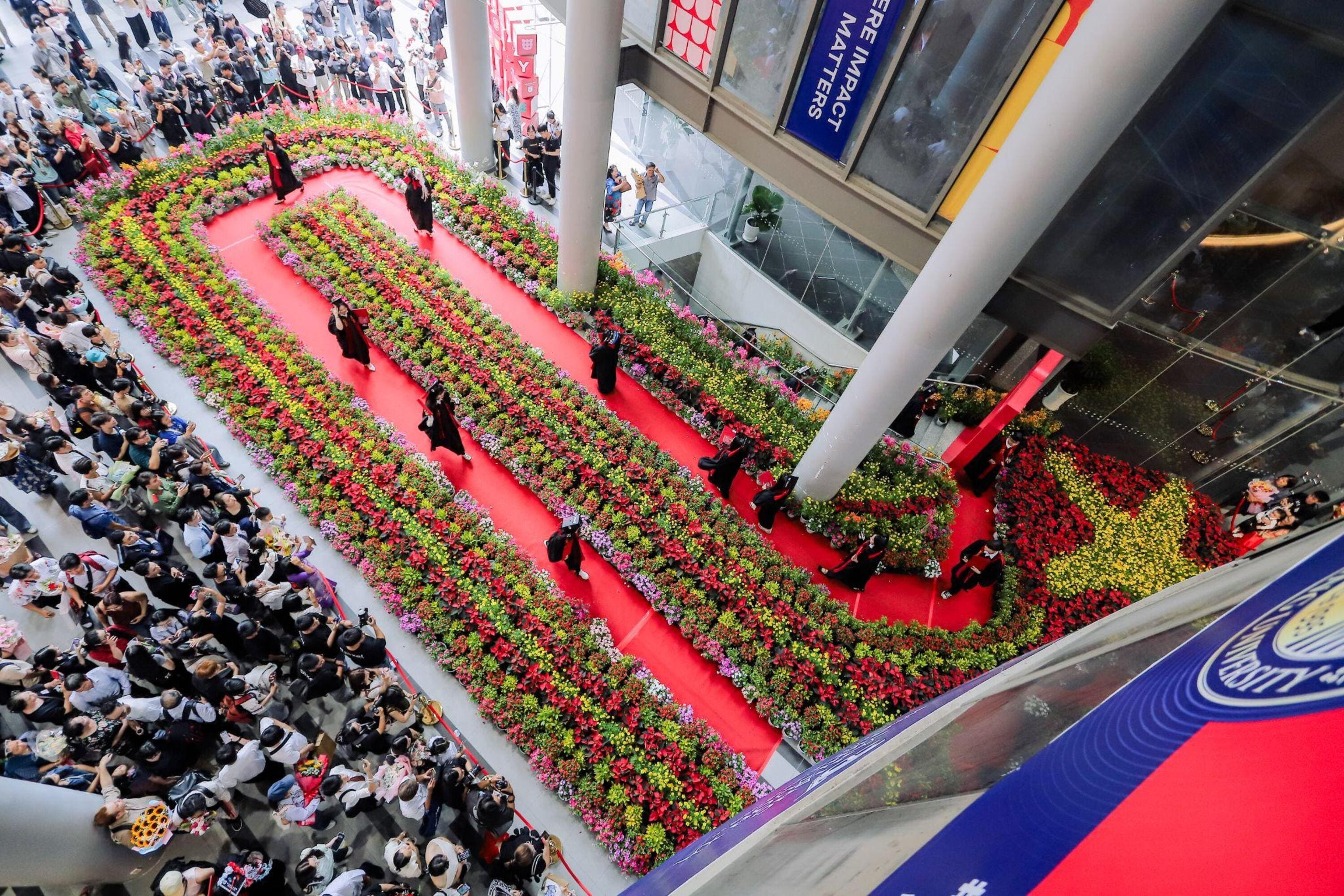 le-tot-nghiep-dai-hoc-cao-hoc-nam-2025-toi-chon-van-lang-hanh-trinh-xung-dang-u.jpg