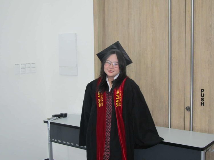 LÃ THỊ PHƯƠNG ANH