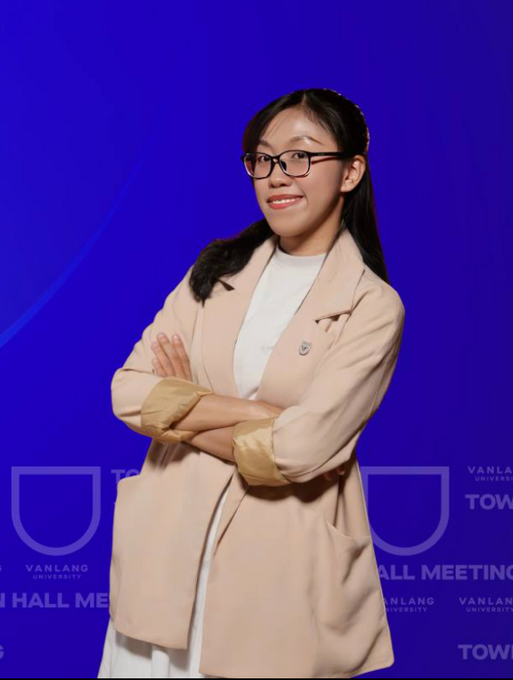 PHẠM THỊ THU HƯƠNG