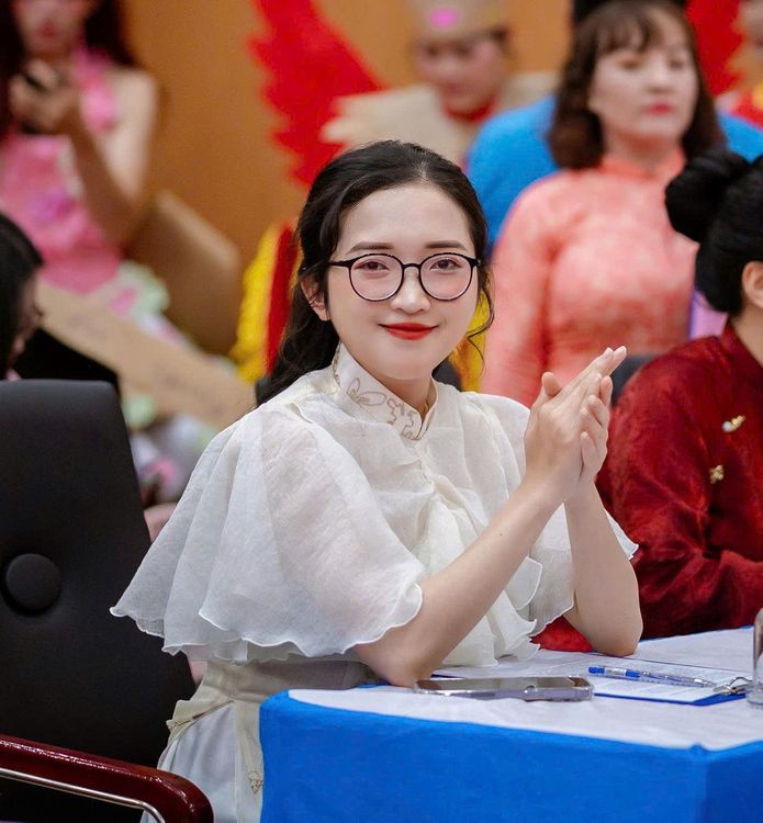 PHAN NGUYỄN TRANG NHÃ