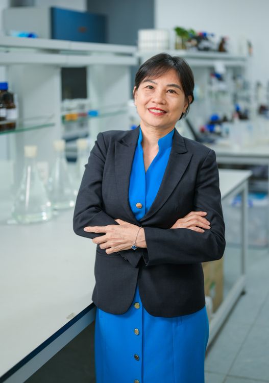 TS. NGUYỄN THỊ PHƯƠNG LOAN