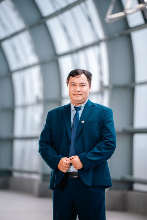 DR. TRUONG QUANG HUNG