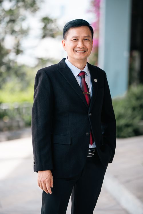 TS. HOÀNG CHÍ CƯƠNG