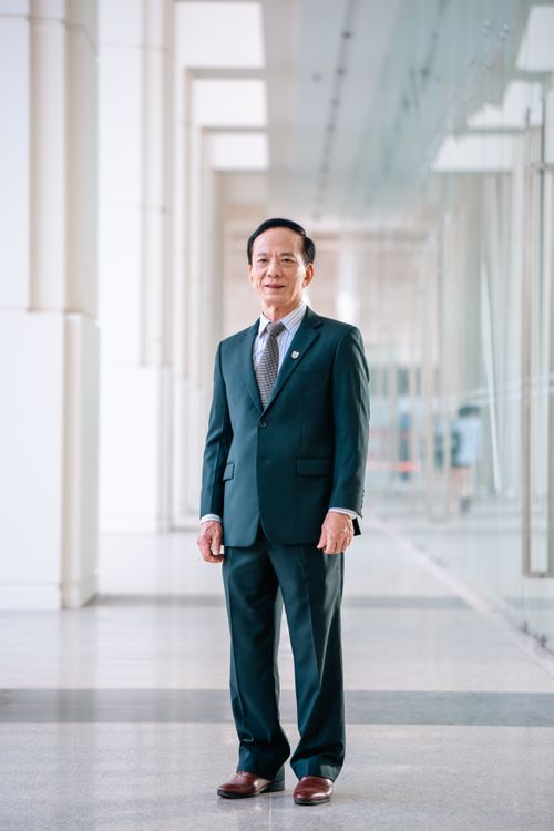 PGS. TS. BÙI ANH THỦY