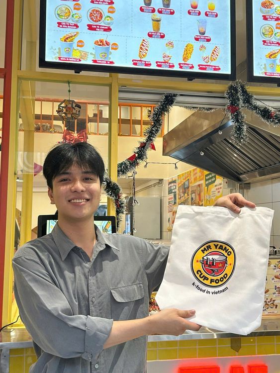 TRẦN MINH VĨNH HUY