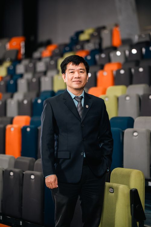 DR. NGUYEN QUOC DUNG