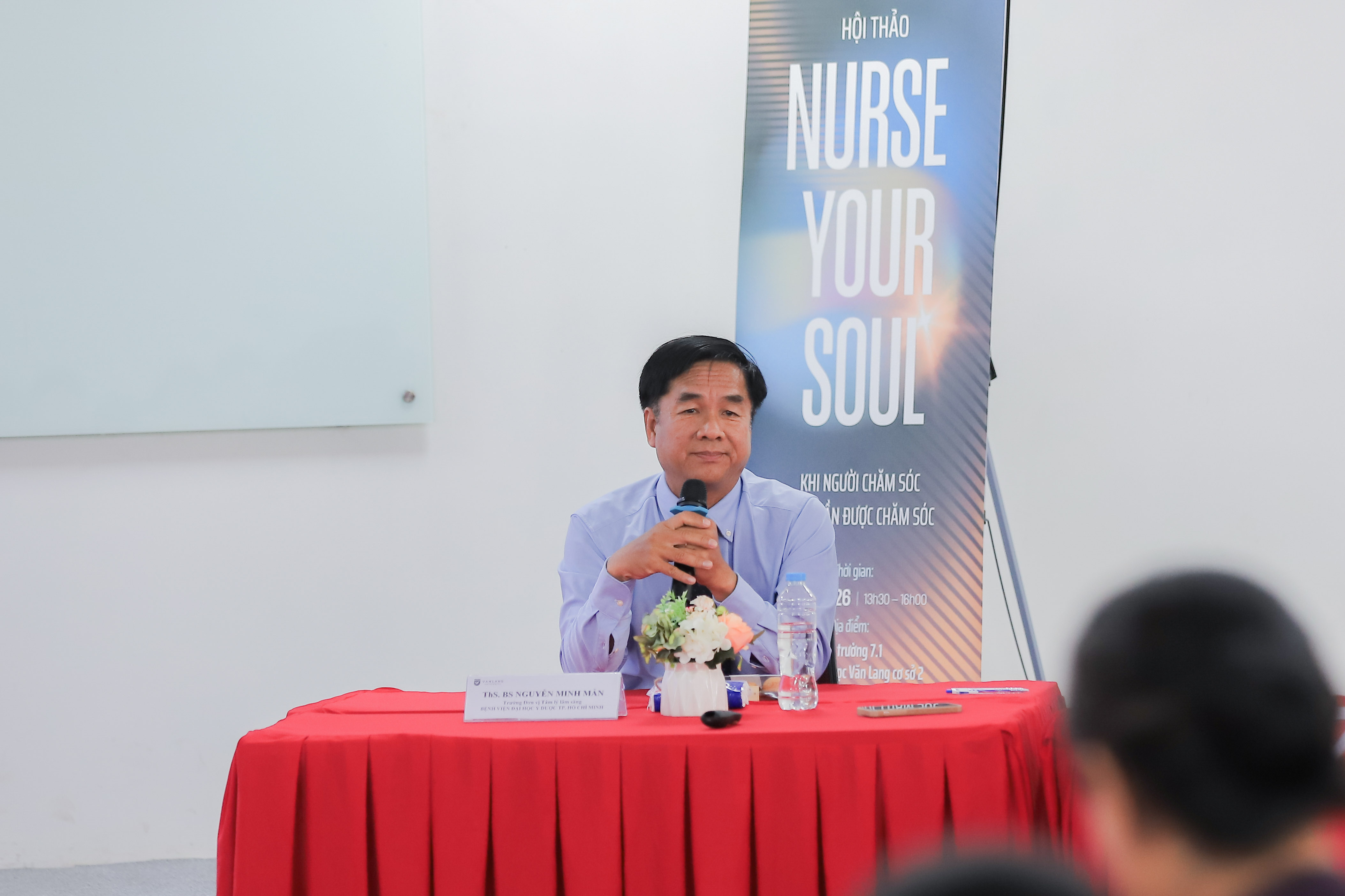 nurse-your-soul-khi-nguoi-cham-soc-cung-can-duoc-cham-soc-a.jpg