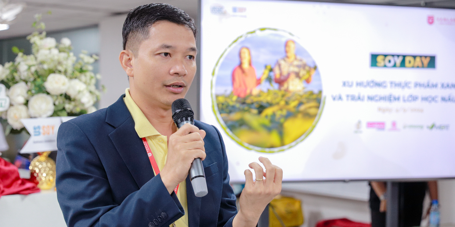 sinh-vien-khoa-du-lich-trai-nghiem-workshop-soy-day-tim-hieu-xu-huong-thuc-pham-xanh-b.jpg
