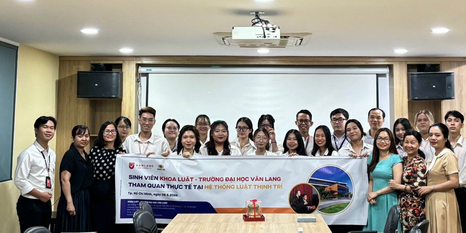 vlu-sinh-vien-khoa-luat-truong-dai-hoc-van-lang-tham-quan-thuc-te-tai-he-thong-luat-thinh-tri-c.jpg