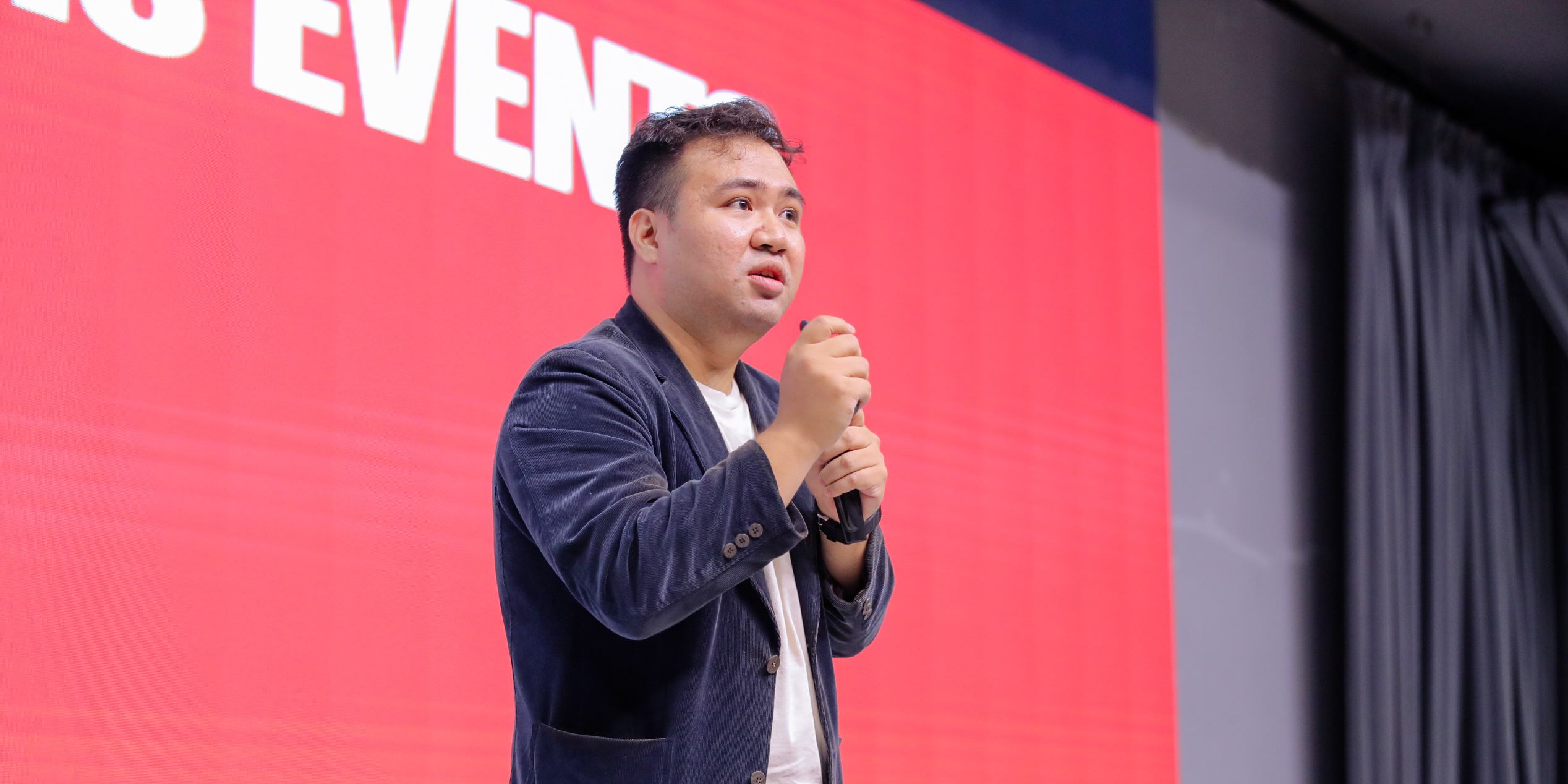 talkshow-dot-pha-tu-duy-sang-tao-khac-biet-trong-event-a.jpg