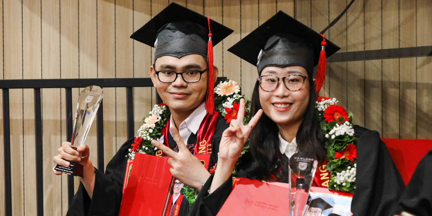 thu khoa kim chi nam 2023 (3).jpg