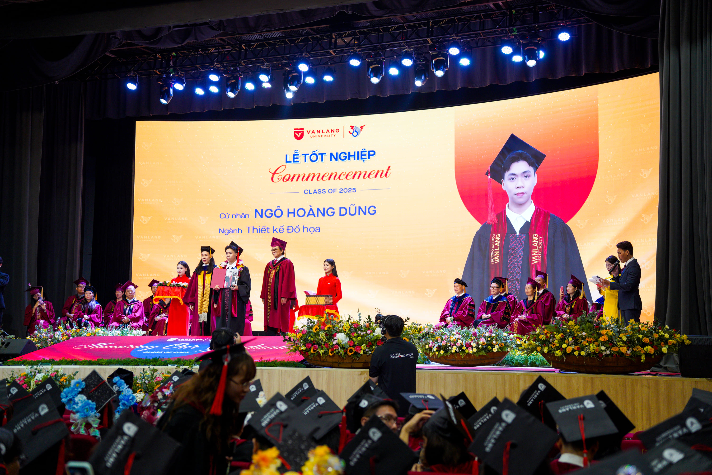 thu-khoa-ngo-hoang-dung-phai-luon-tin-vao-ban-than-va-giu-vung-nghi-luc-c.jpg