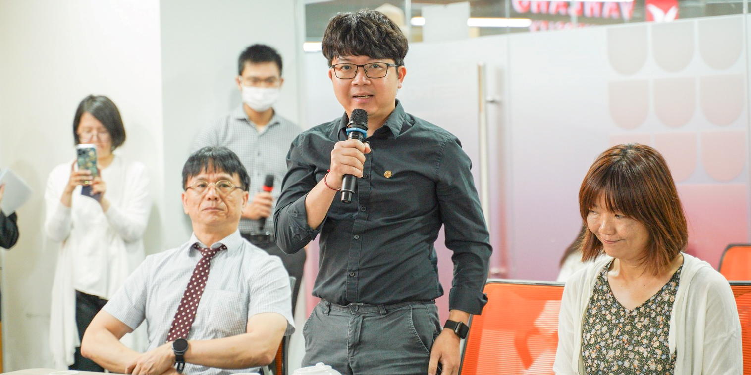 truong-dai-hoc-van-lang-don-tiep-dai-dien-11-truong-dai-hoc-dai-loan-den-tham-va-trao-doi-hop-tac-d.jpg