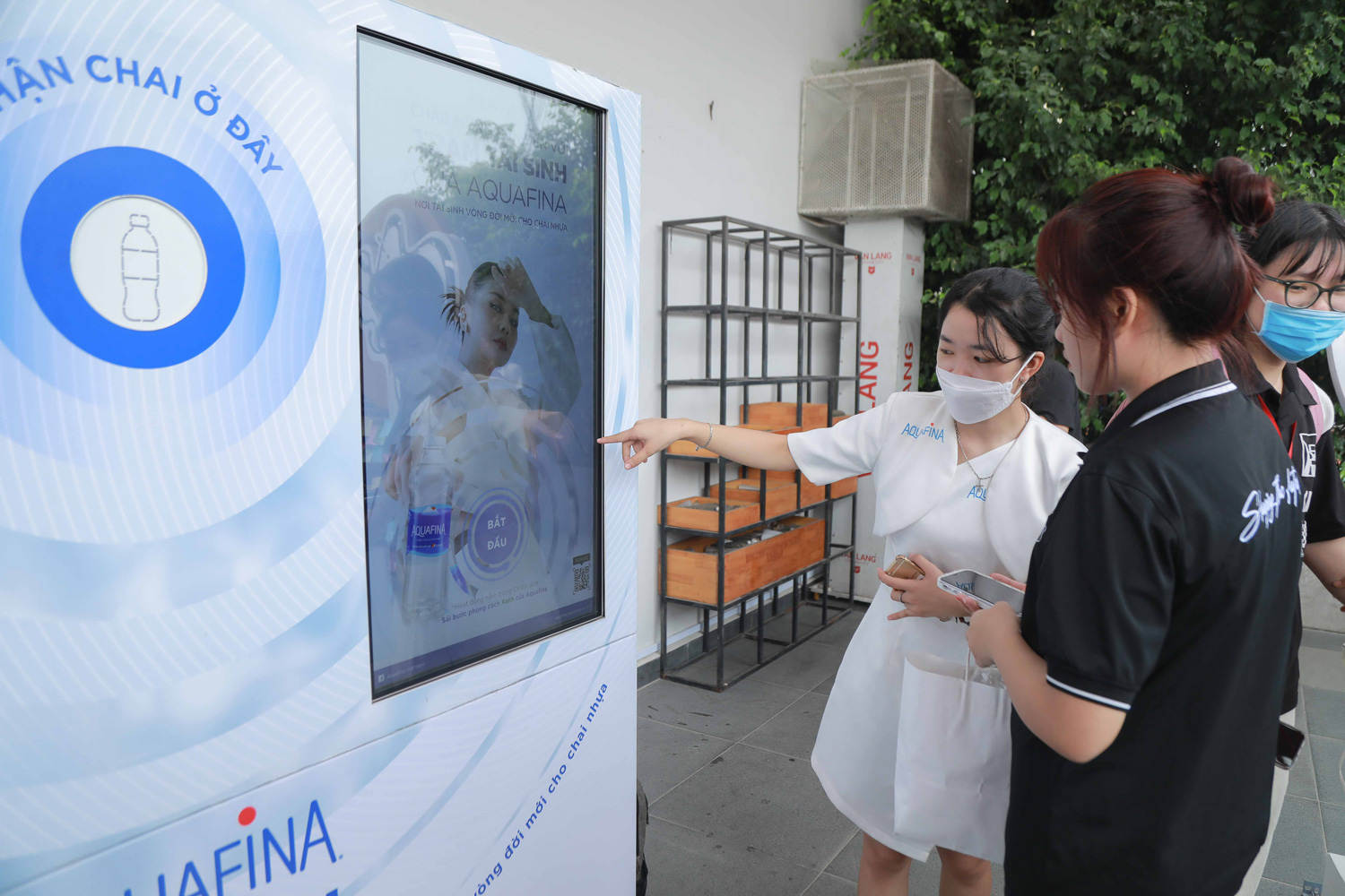 vlu tram tai sinh aquafina b