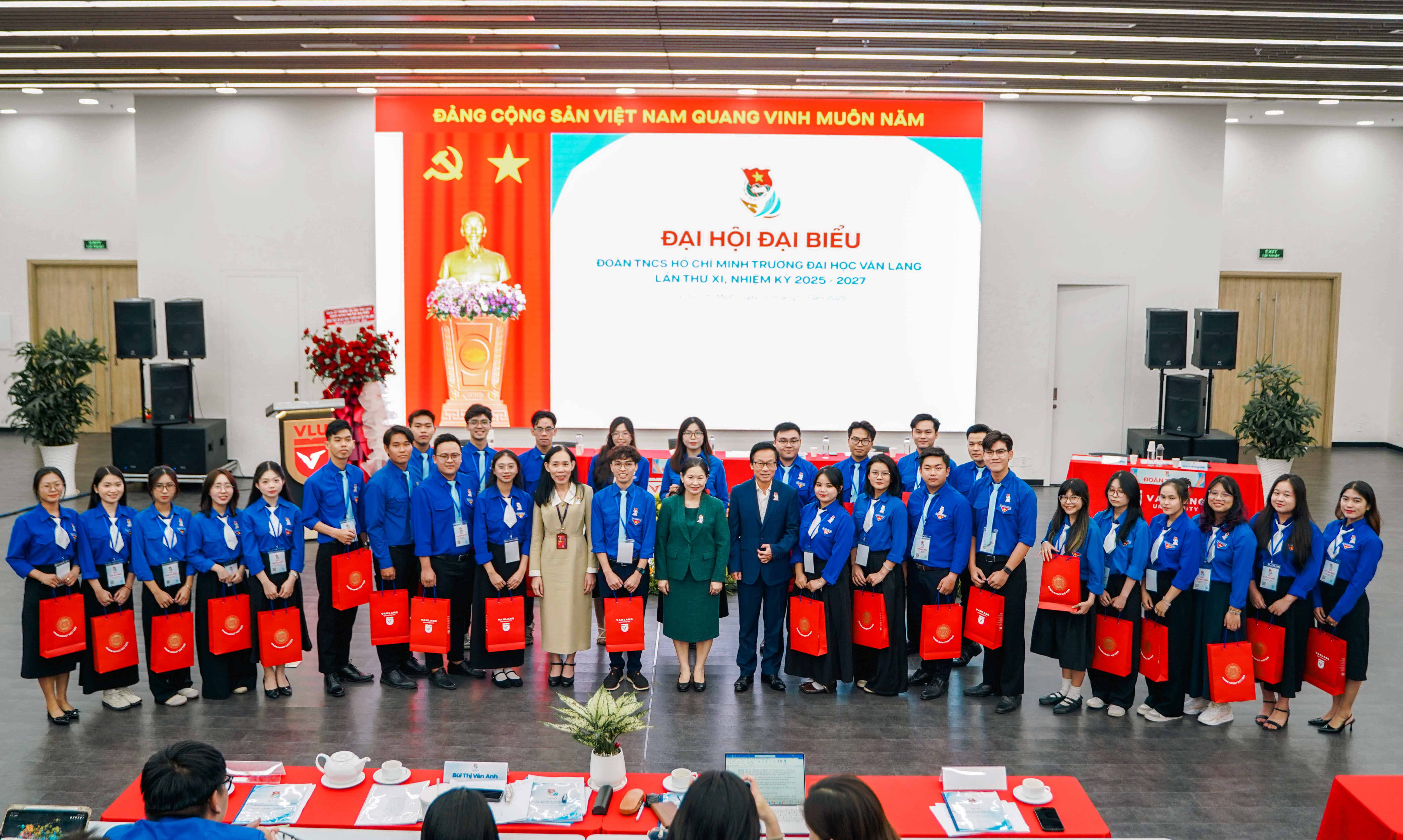 vlu-Dai-hoi-Dai-bieu-Doan-TNCS-Ho-Chi-Minh-Truong-Dai-hoc-Van-Lang-lan-thu-XI-nhiem-ky-2025-2027-b.jpg