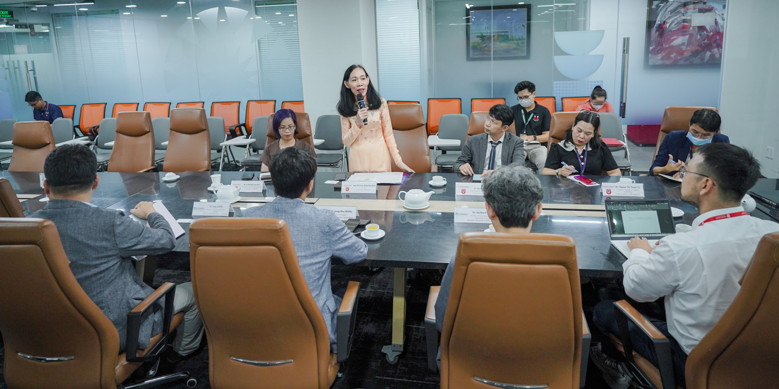 vlu-Truong-Dai-hoc-Van-Lang-ky-thoa-thuan-hop-tac-voi-Dai-hoc-Daegu-Haany-Han-Quoc-c.jpg
