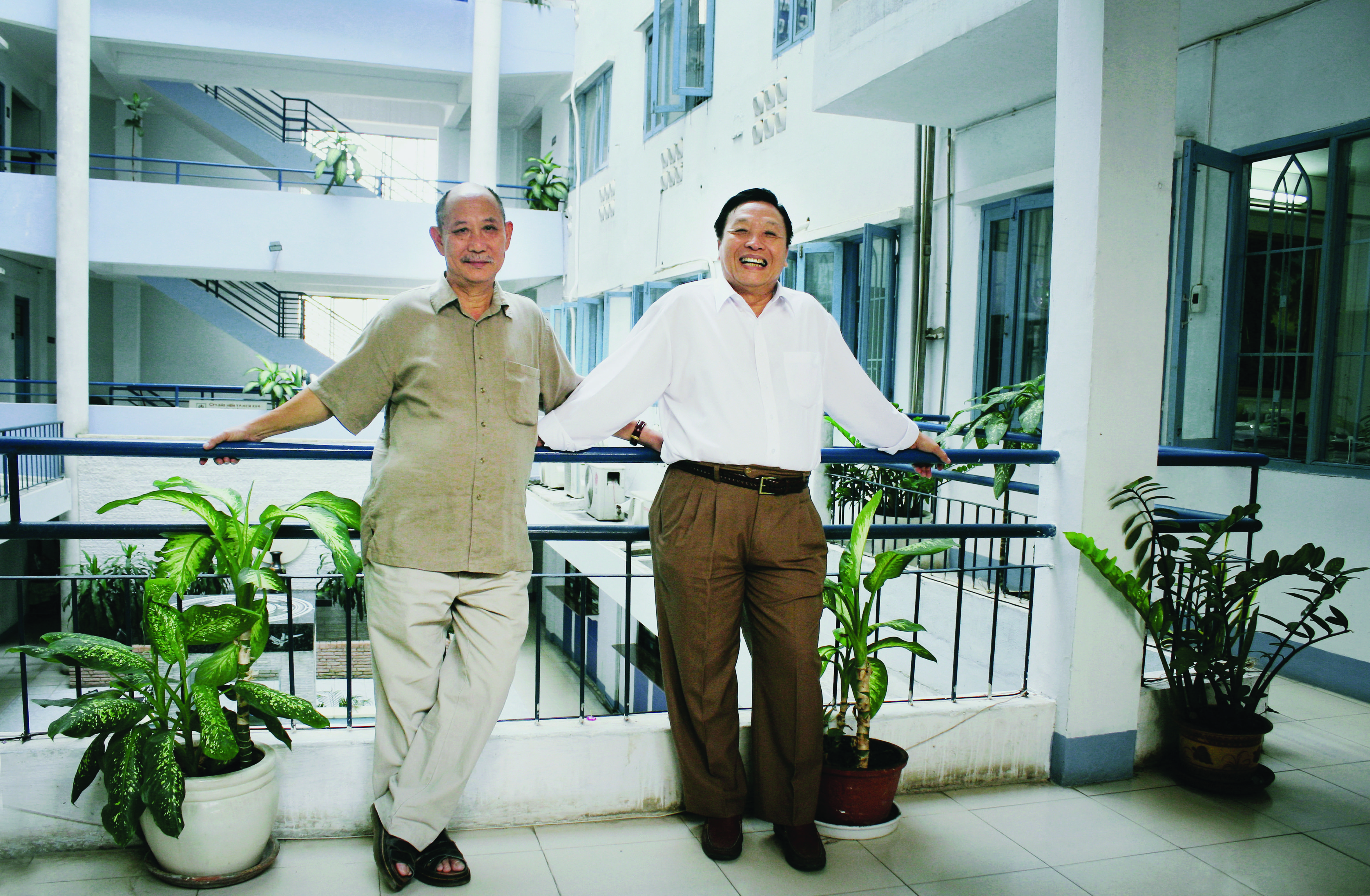 vlu-Van-Lang-30-nam-Ky-uc-va-tam-tinh-Co-mot-con-nguoi-nhu-the-d.jpg