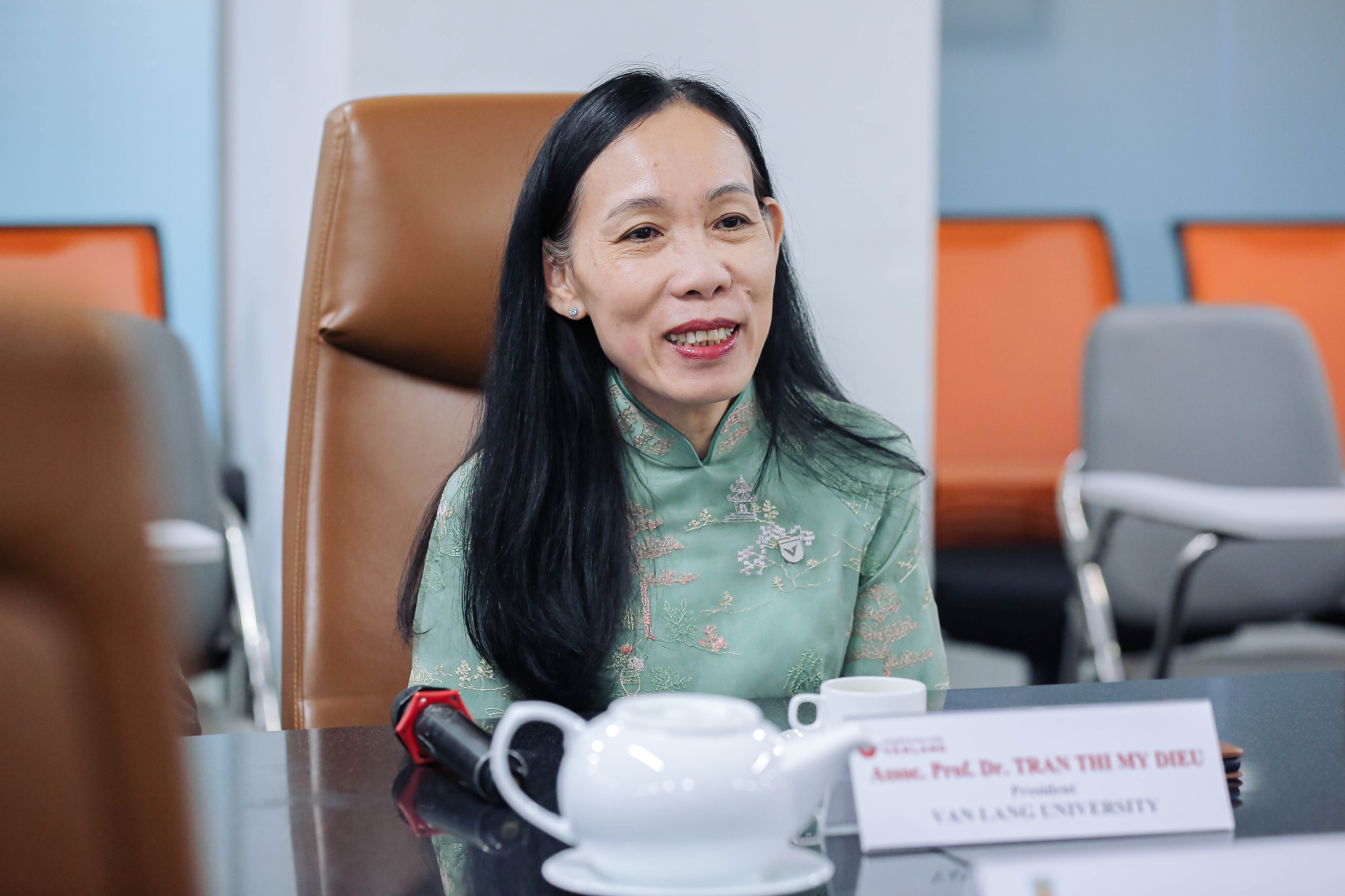 vlu-bien-ban-ghi-nho-mou-giua-truong-dai-hoc-van-lang-va-chinese-culture-university-a.jpg