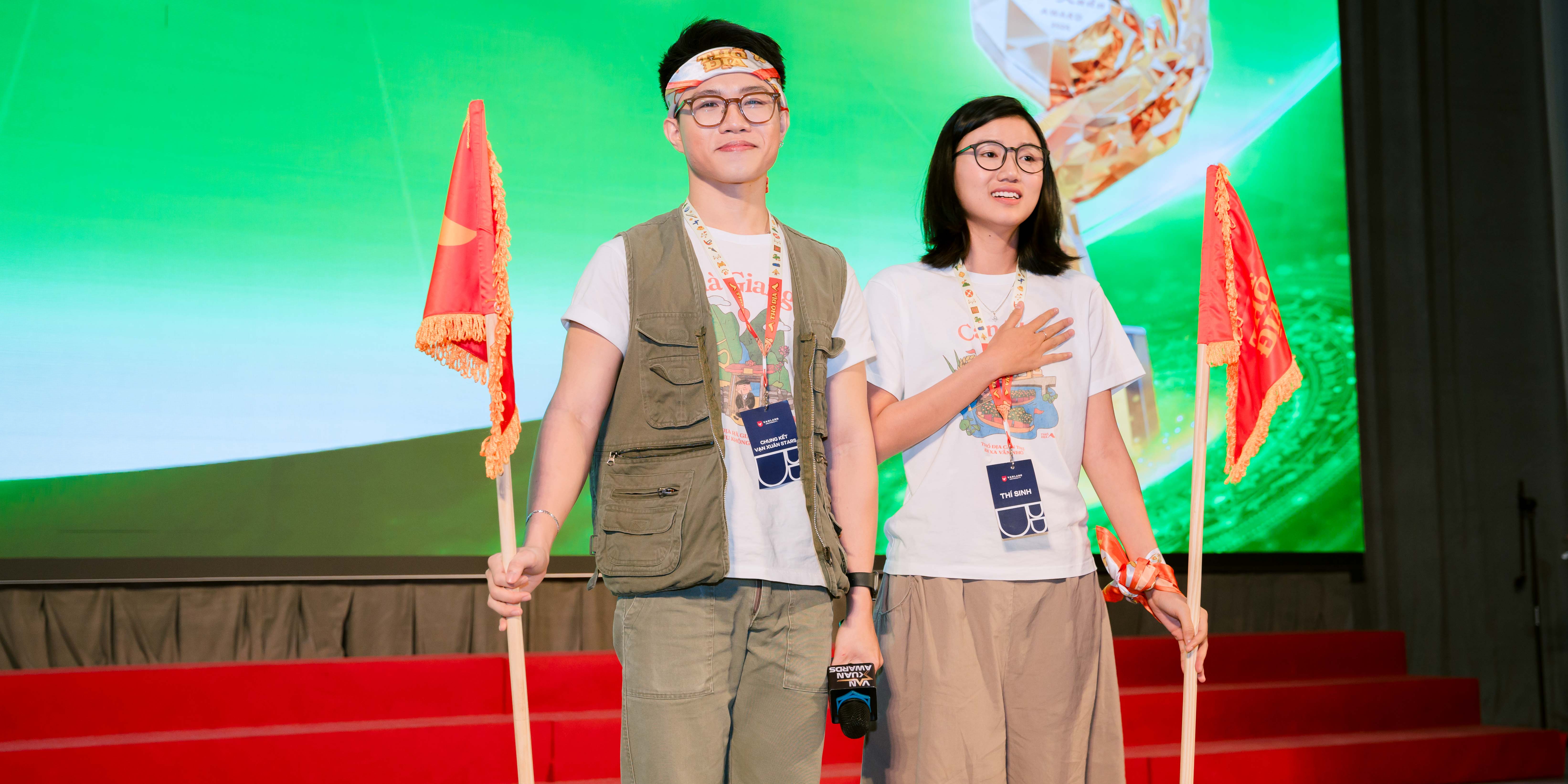 vlu-bung-no-sang-tao-tre-tai-chung-ket-van-xuan-stars-c.jpg