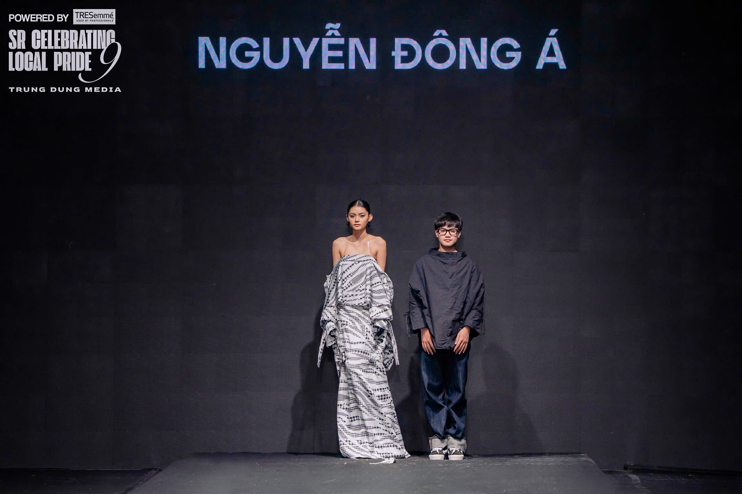 vlu-chuc-mung-sinh-vien-nguyen-ngoc-dong-a-k28-thiet-ke-thoi-trang-quan-quan-cuoc-thi-sieu-2025-c.jpg