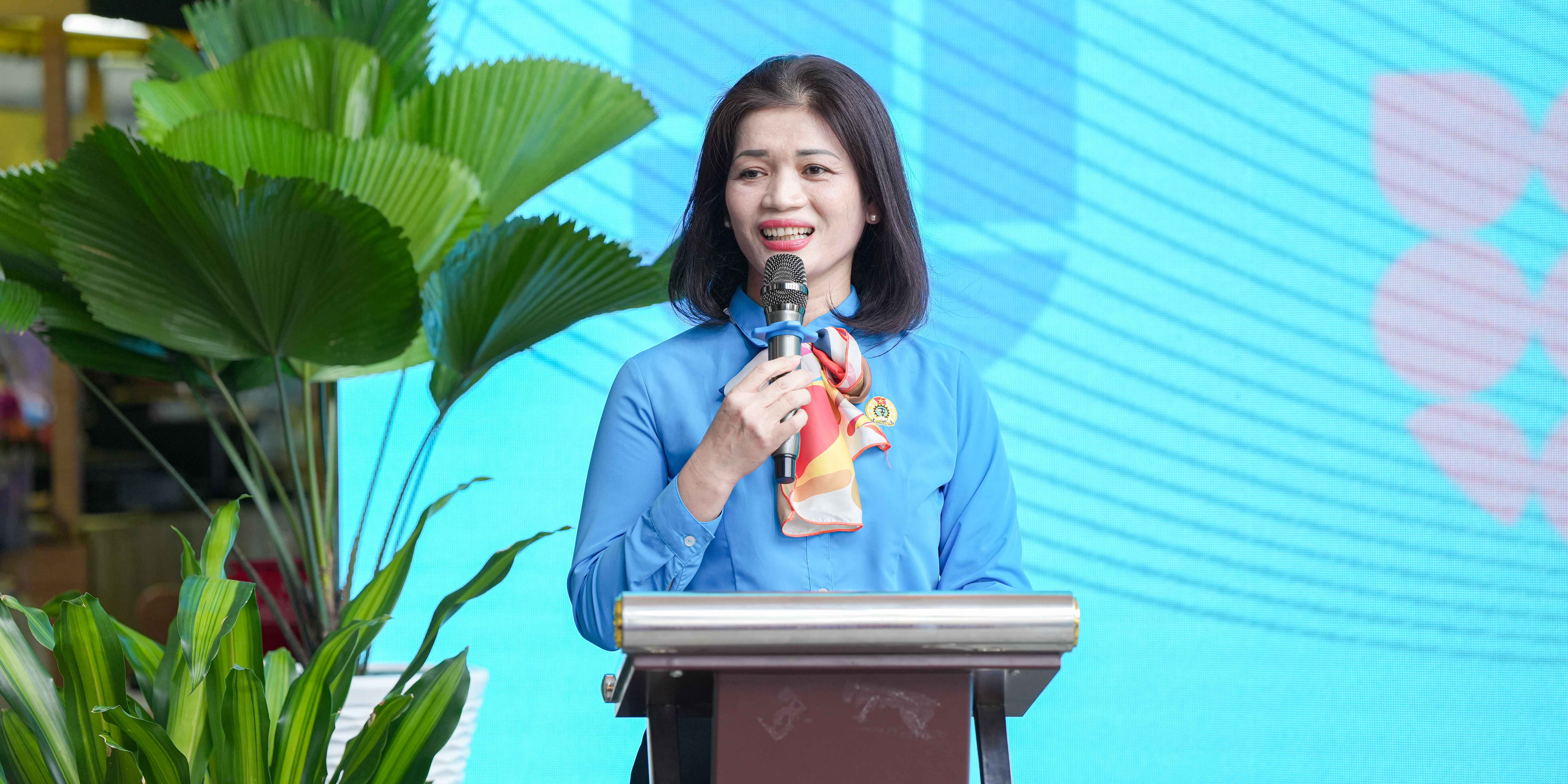 vlu-cong-doan-co-so-vlu-ra-mat-cong-thong-tin-dien-tu-a.jpg