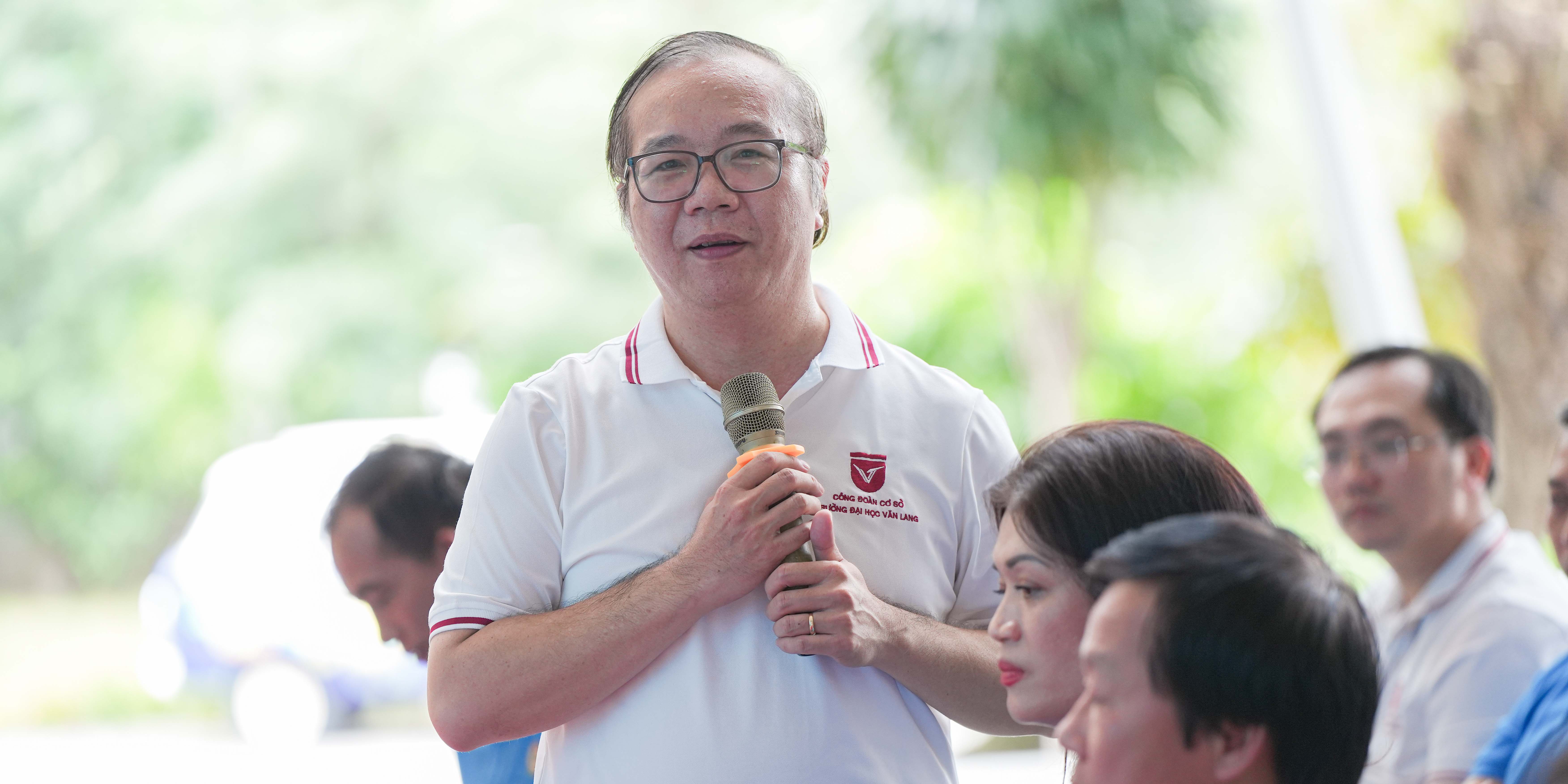 vlu-cong-doan-co-so-vlu-ra-mat-cong-thong-tin-dien-tu-f.jpg