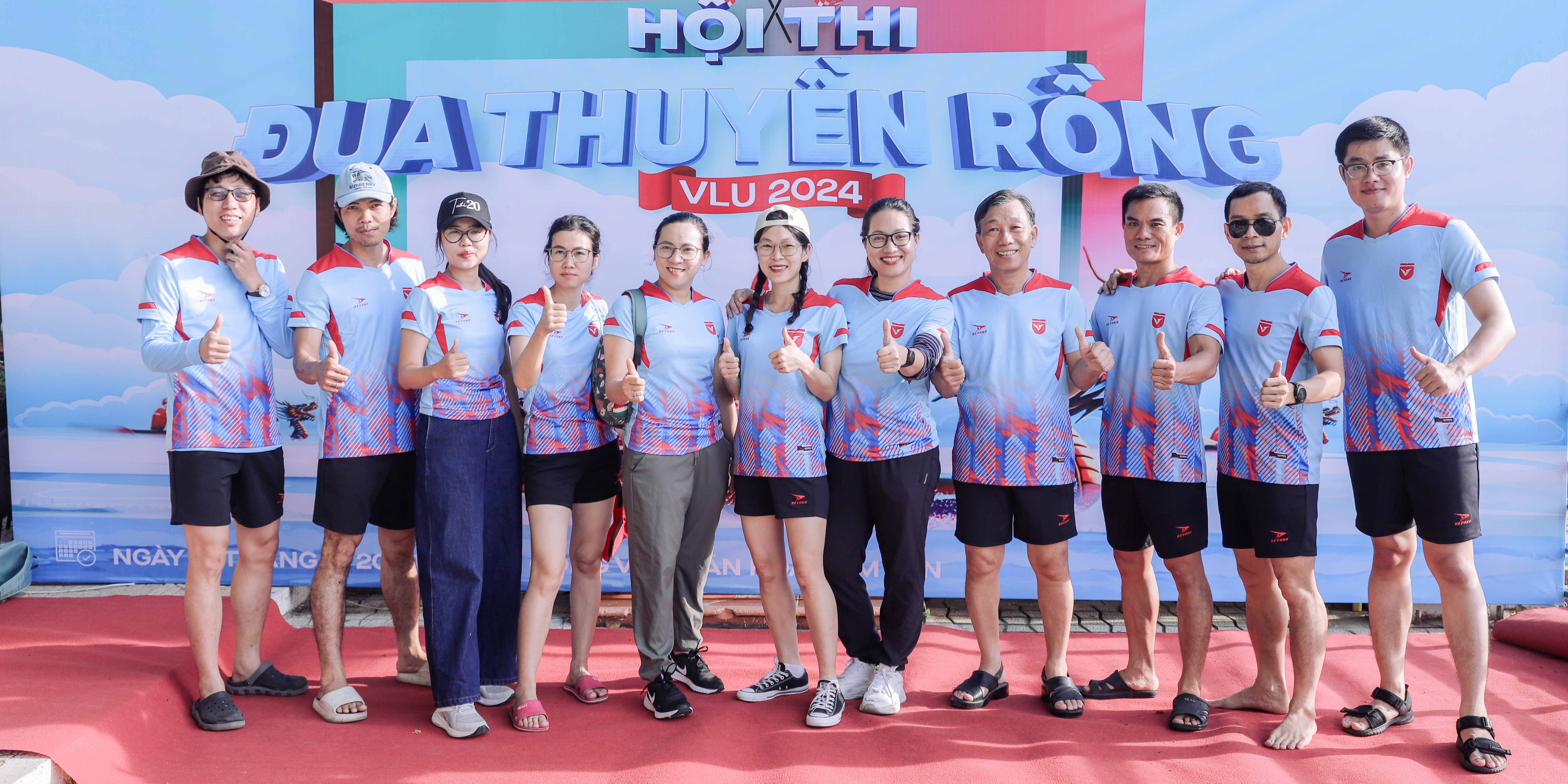 vlu-cong-doan-vien-van-lang-hao-hung-voi-hoi-thi-dua-thuyen-rong-dau-tien-u.jpg