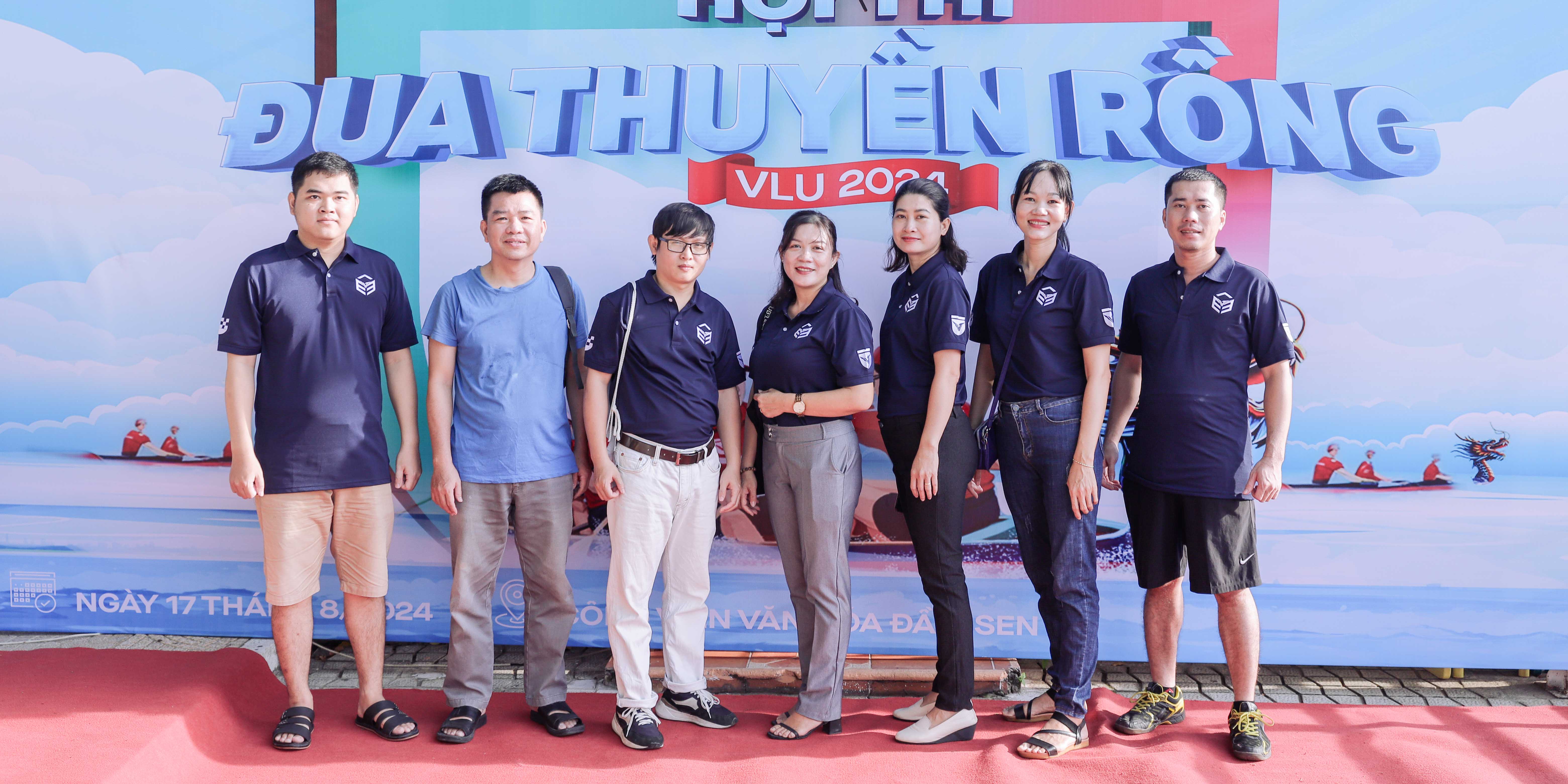 vlu-cong-doan-vien-van-lang-hao-hung-voi-hoi-thi-dua-thuyen-rong-dau-tien-v.jpg