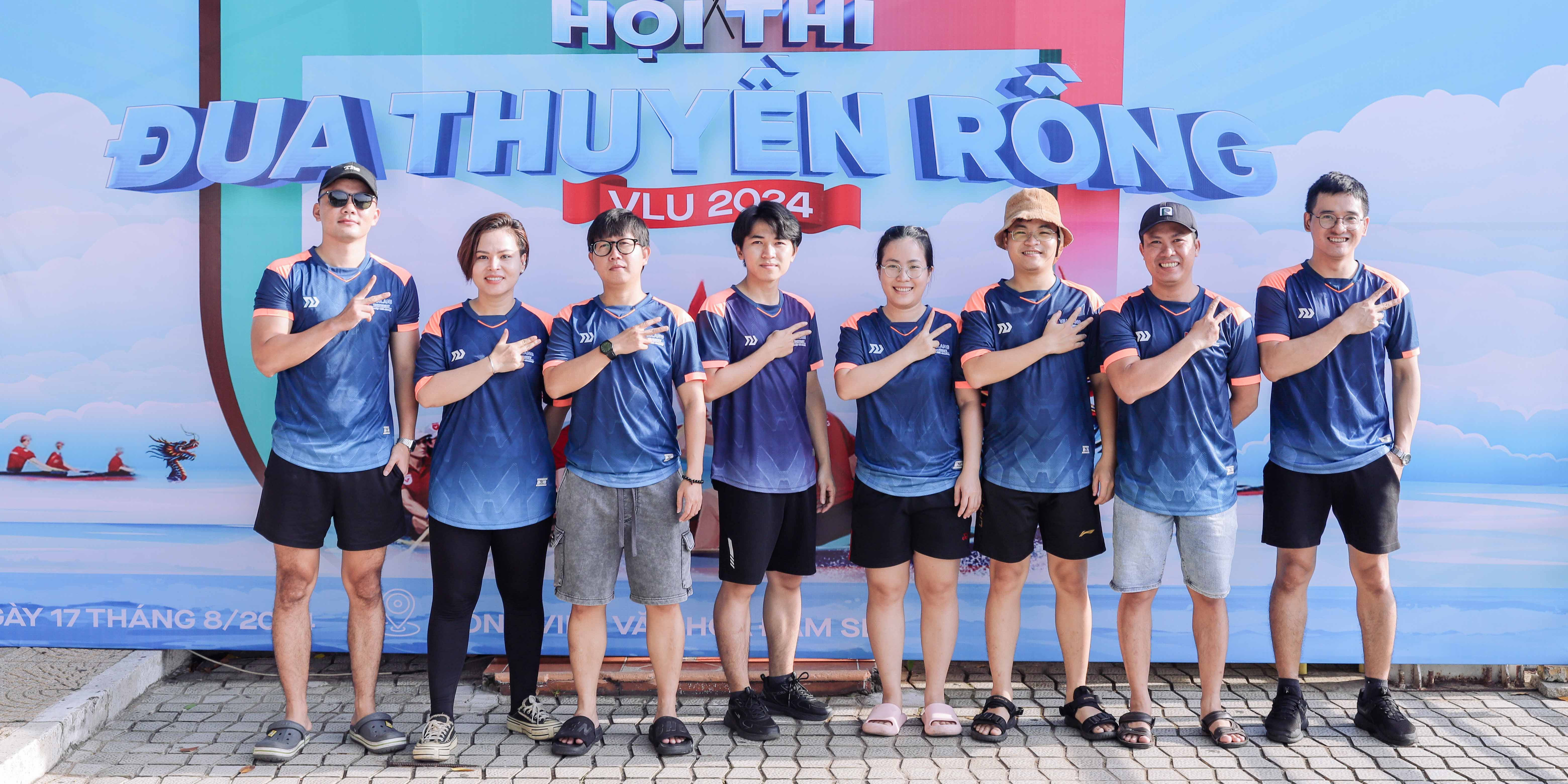 vlu-cong-doan-vien-van-lang-hao-hung-voi-hoi-thi-dua-thuyen-rong-dau-tien-z3.jpg