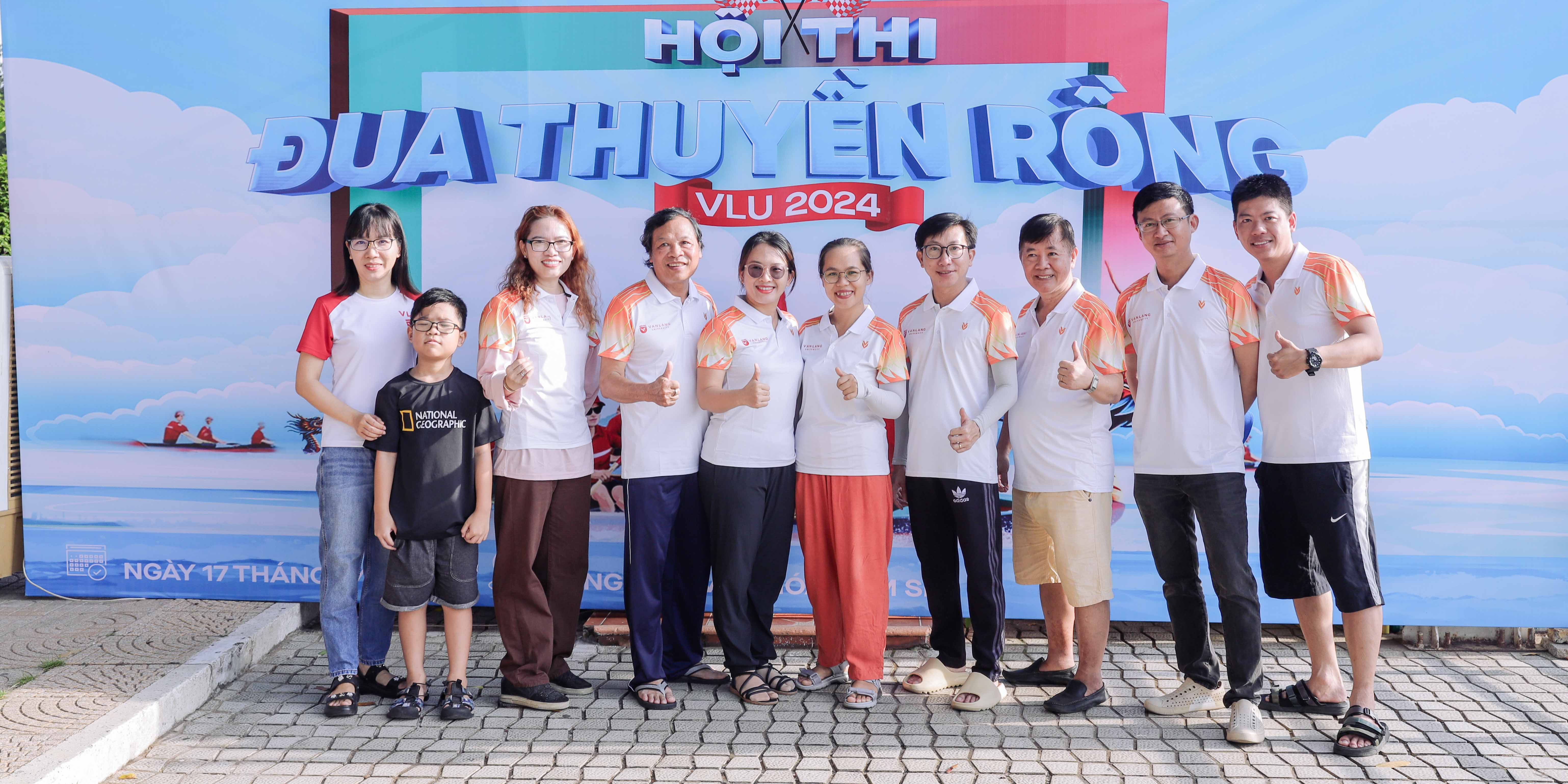 vlu-cong-doan-vien-van-lang-hao-hung-voi-hoi-thi-dua-thuyen-rong-dau-tien-z4.jpg
