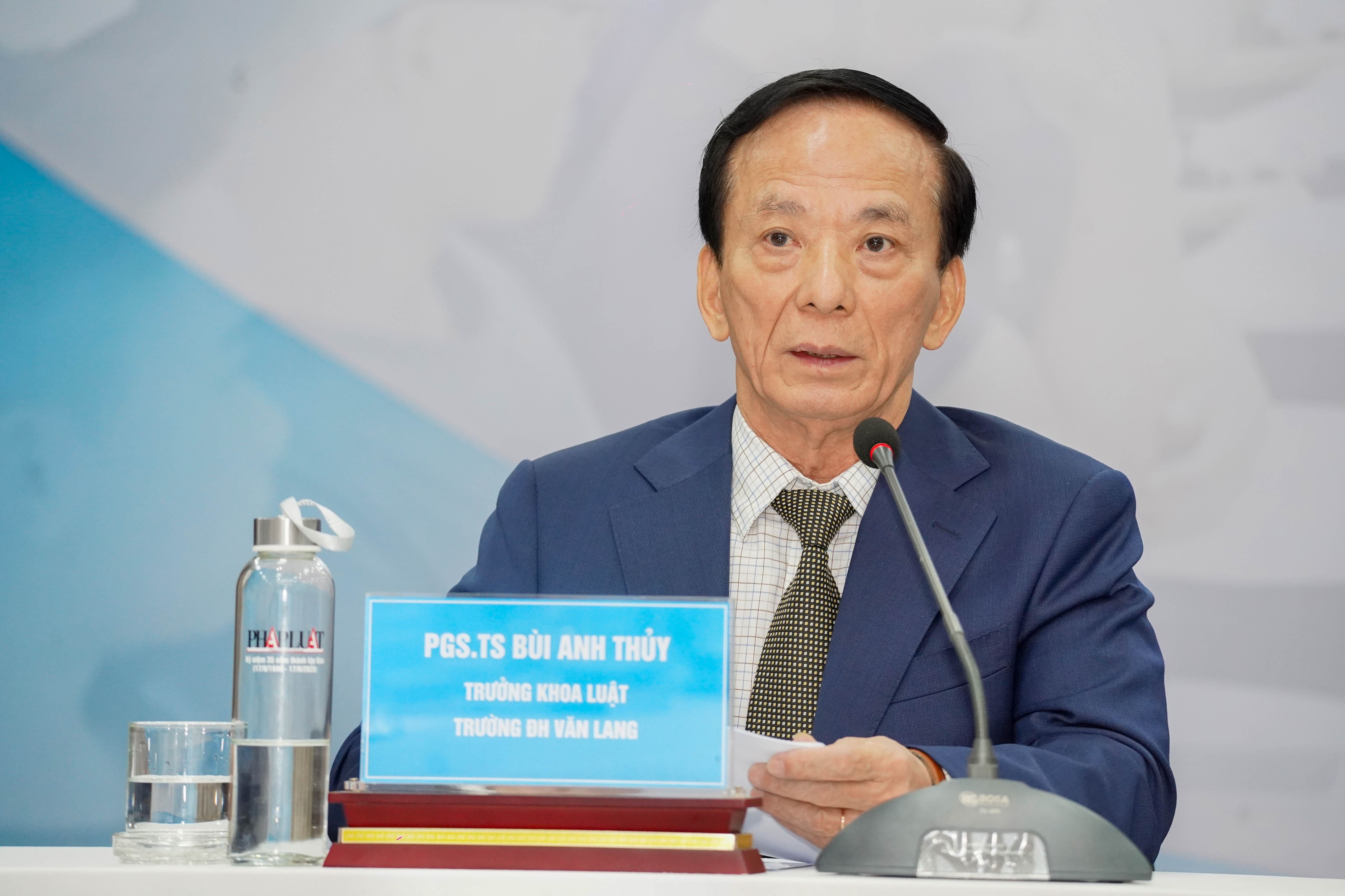 vlu-dao-tao-nganh-luat-trong-ky-nguyen-moi-mo-hinh-dai-hoc-da-nganh-la-huong-di-phu-hop-b